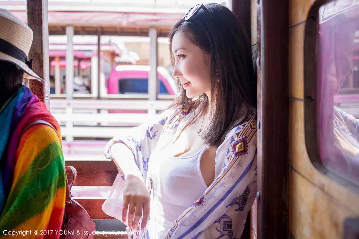 秀人集.com_[YouMi尤蜜荟]Vol.023_妩媚女神Yumi-尤美白色吊带连身裙秀完美身材性感迷人写真47P