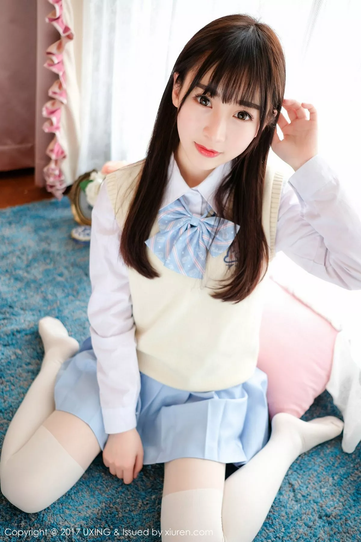 秀人集.com_[UXING优星馆]Vol.041_萝莉妹子丸子mayuki清纯学生装秀完美身材清爽迷人写真43P