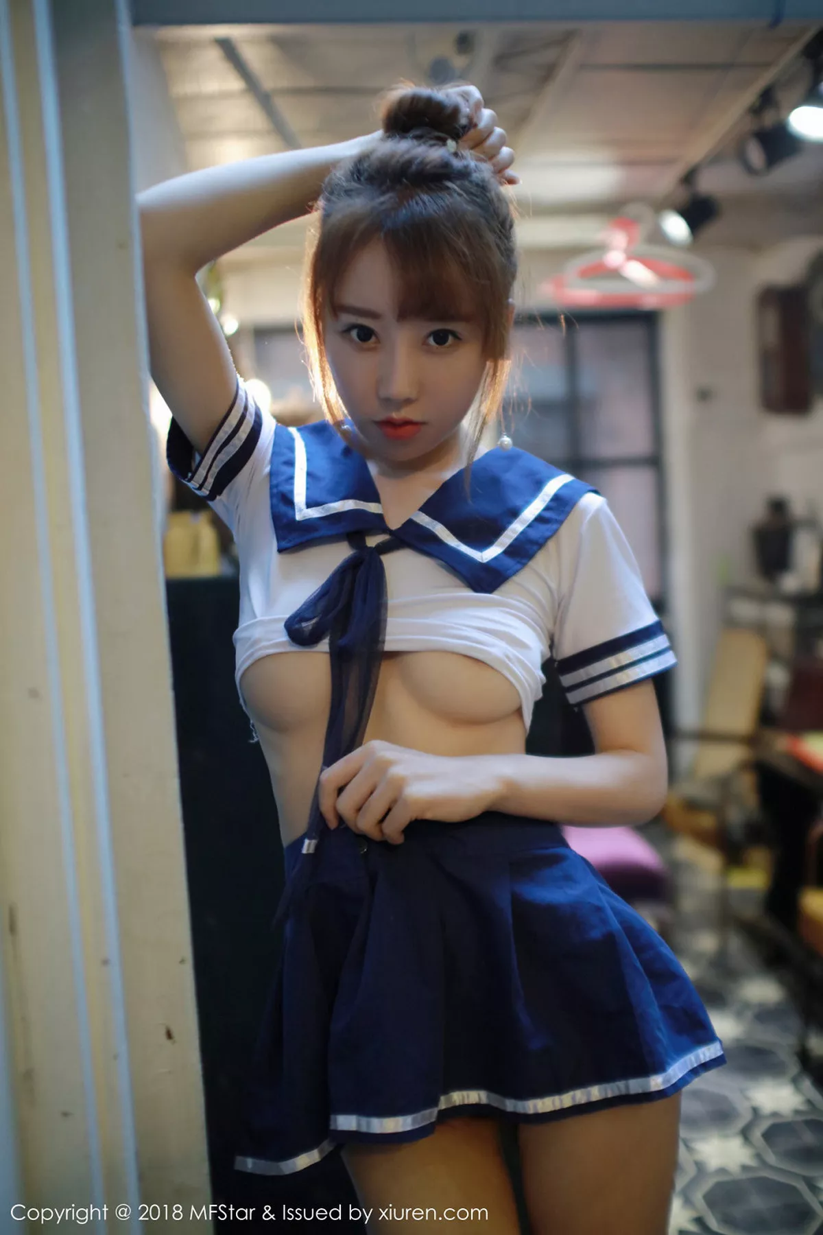 秀人集.com_[MFStar模范学院]Vol.154_嫩模夏笑笑Summer私房学生装半脱真空露豪乳翘臀诱惑写真35P