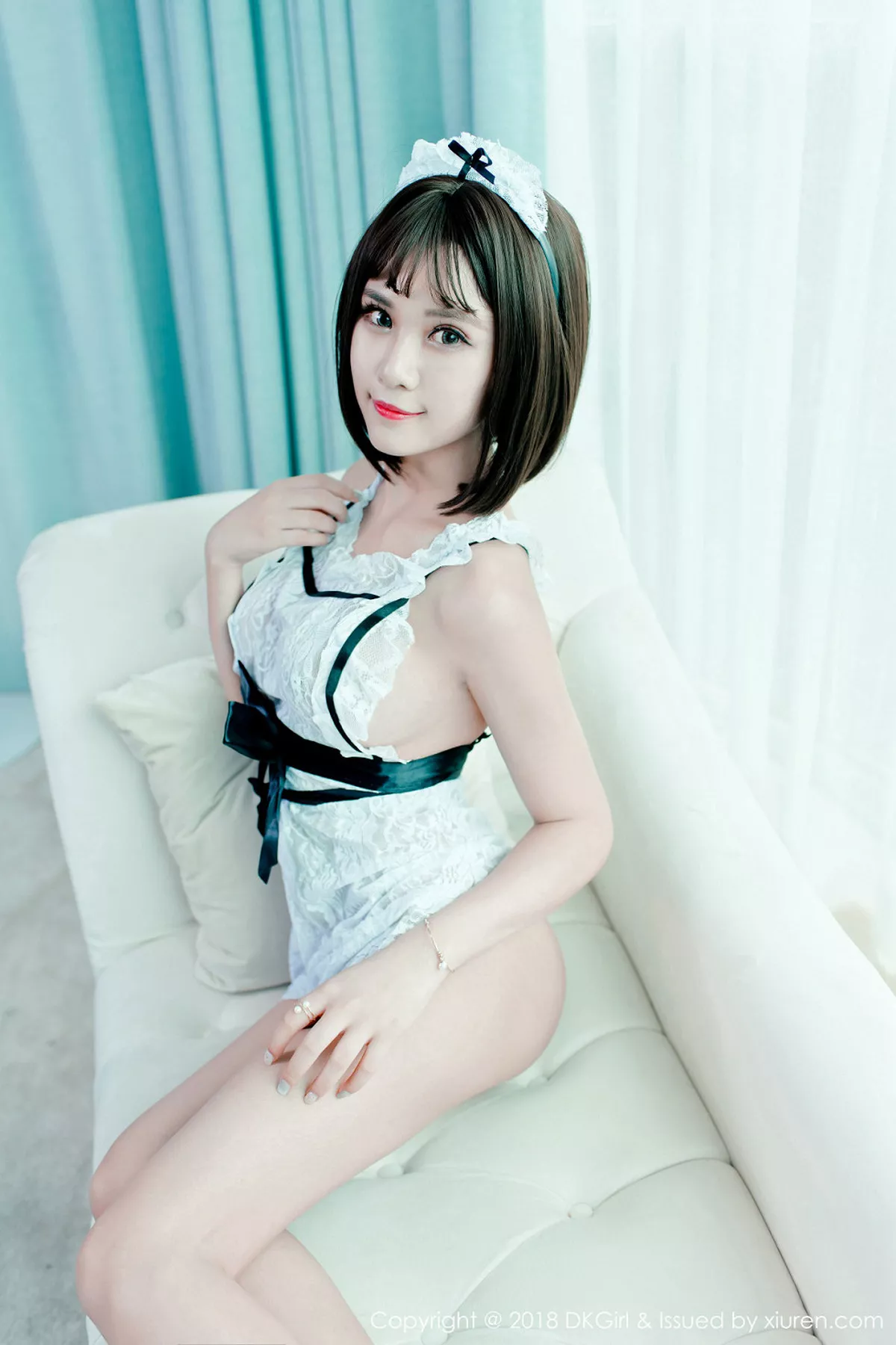 秀人集.com_[DKGirl御女郎]Vol.087_嫩模萌宝儿BoA私房性感女仆装半脱秀豪乳翘臀惹火诱惑写真49P