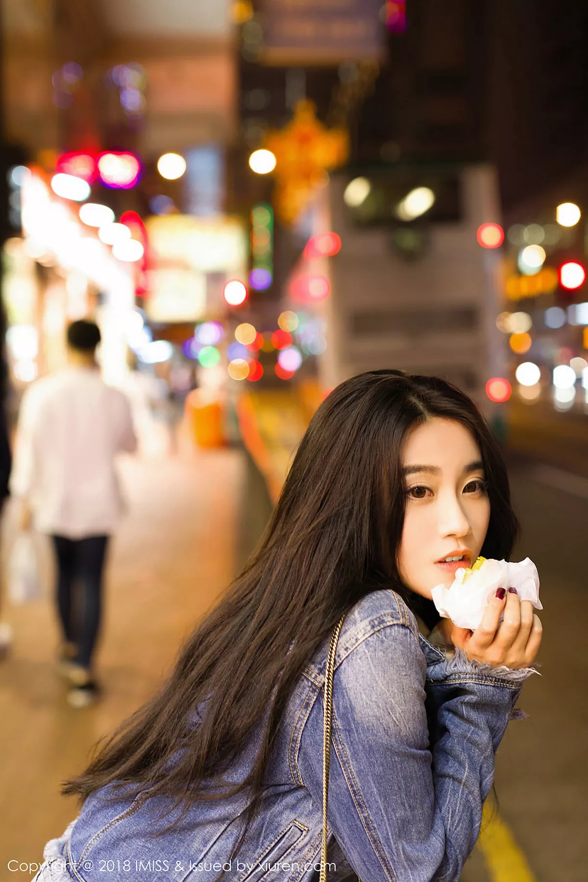 秀人集.com_[IMISS爱蜜社]Vol.294_女神许诺Sabrina私房床上薄纱透视秀丁字裤妩媚诱惑写真43P