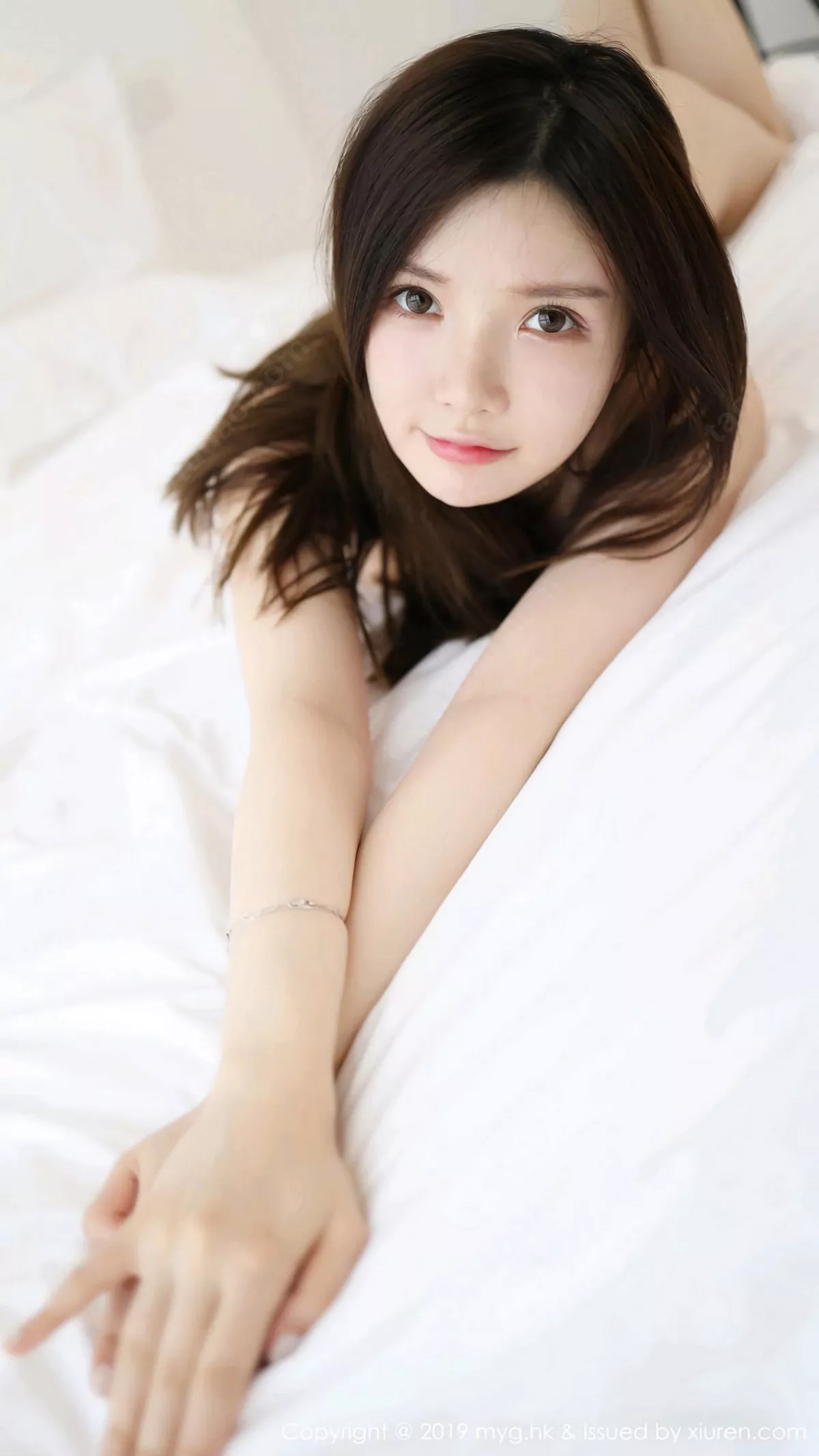秀人集.com_[MyGirl美媛馆]Vol.378_巨乳妹子糯美子Mini私房粉色清透内衣秀火辣身材诱惑写真60P