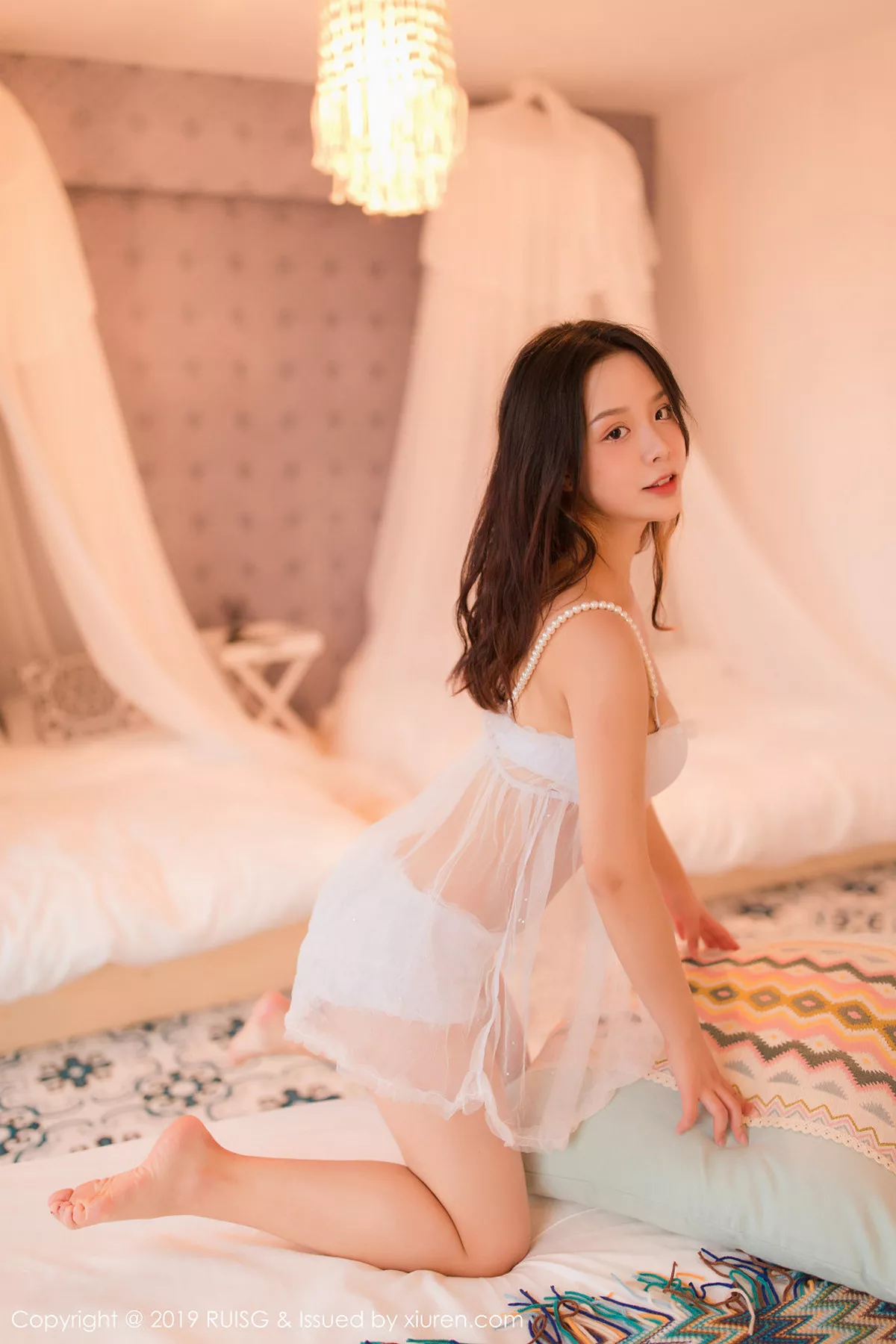 秀人集.com_[RUISG瑞丝馆]Vol.081_嫩模木木夕Mmx私房性感白色薄纱内衣秀完美身材诱惑写真46P