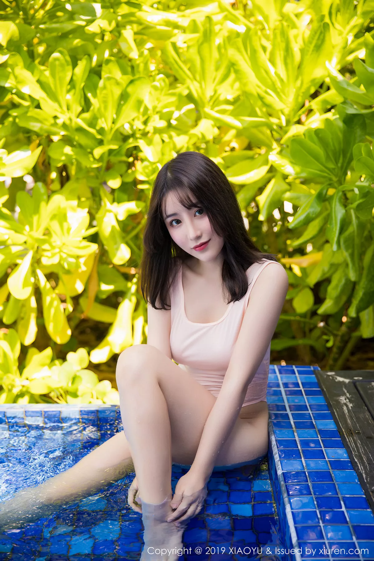 秀人集.com_[XiaoYu画语界]Vol.155_女神绯月樱-Cherry马尔代夫旅拍泳池高叉连体泳装半脱诱惑写真66P