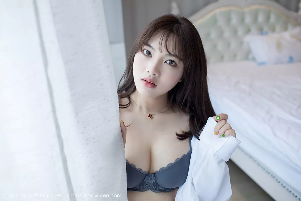 秀人集.com_[YouWu尤物馆]Vol.161_嫩模小仓鼠私房白衬衣下性感内衣秀黑丝美腿极致诱惑写真64P
