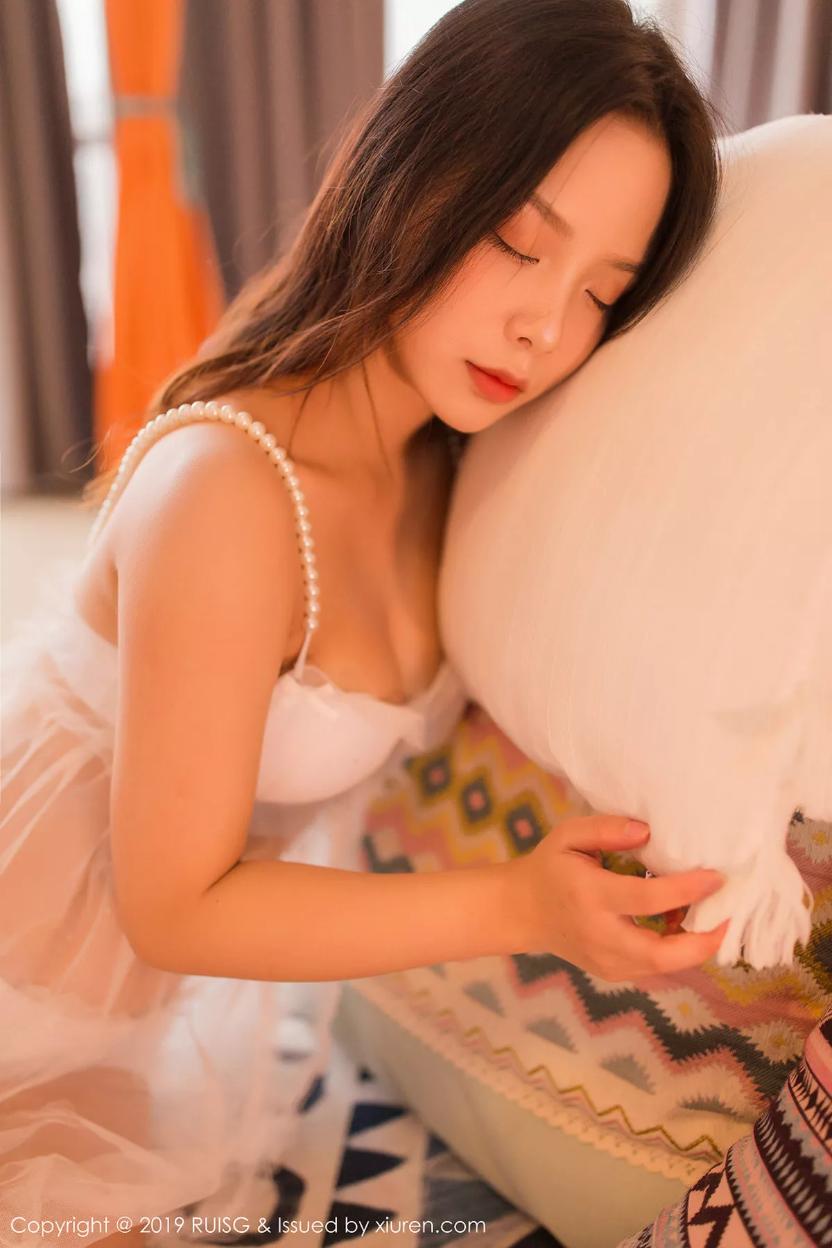 秀人集.com_[RUISG瑞丝馆]Vol.081_嫩模木木夕Mmx私房性感白色薄纱内衣秀完美身材诱惑写真46P