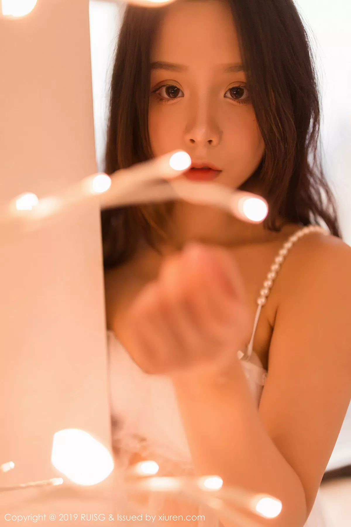 秀人集.com_[RUISG瑞丝馆]Vol.081_嫩模木木夕Mmx私房性感白色薄纱内衣秀完美身材诱惑写真46P
