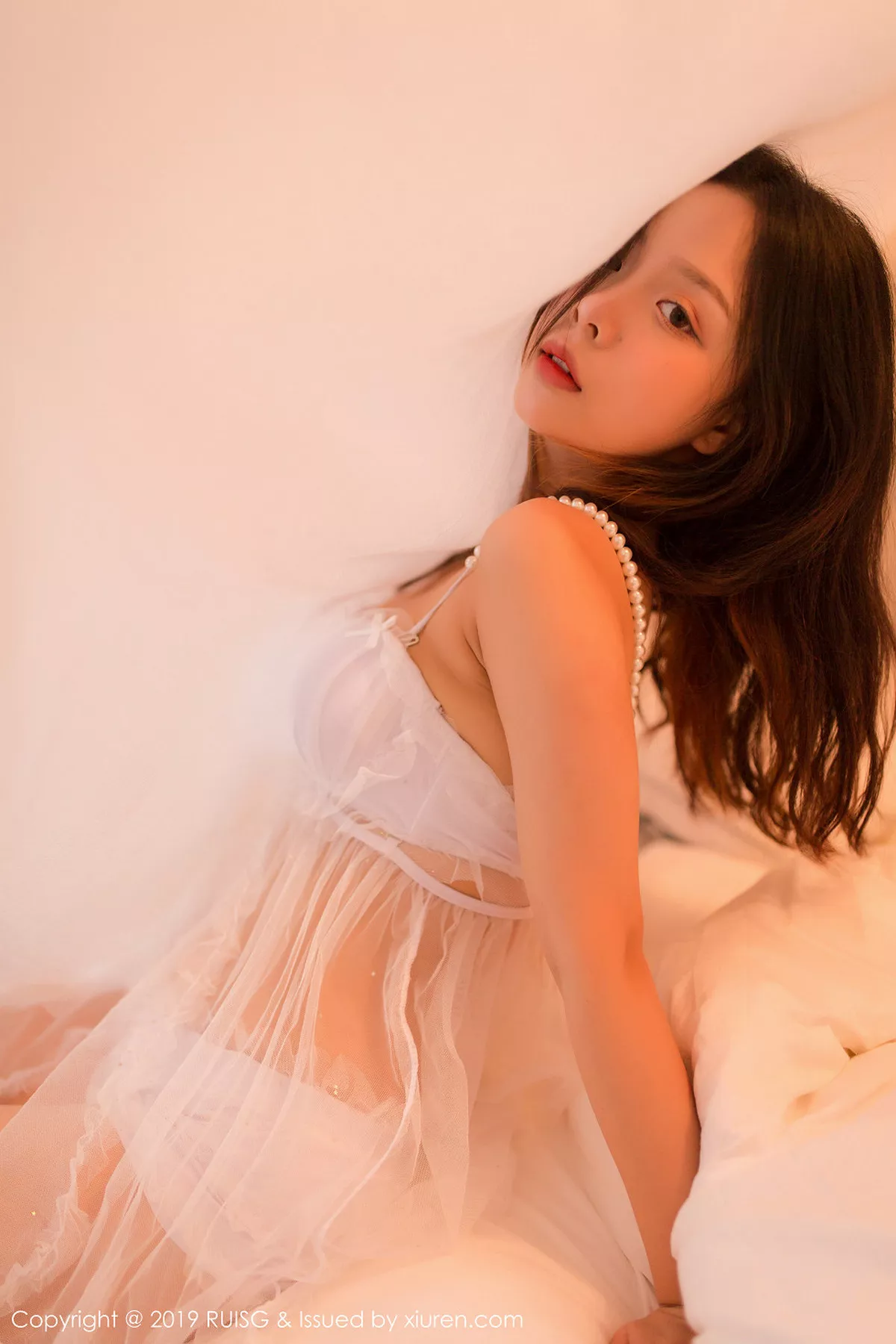 秀人集.com_[RUISG瑞丝馆]Vol.081_嫩模木木夕Mmx私房性感白色薄纱内衣秀完美身材诱惑写真46P