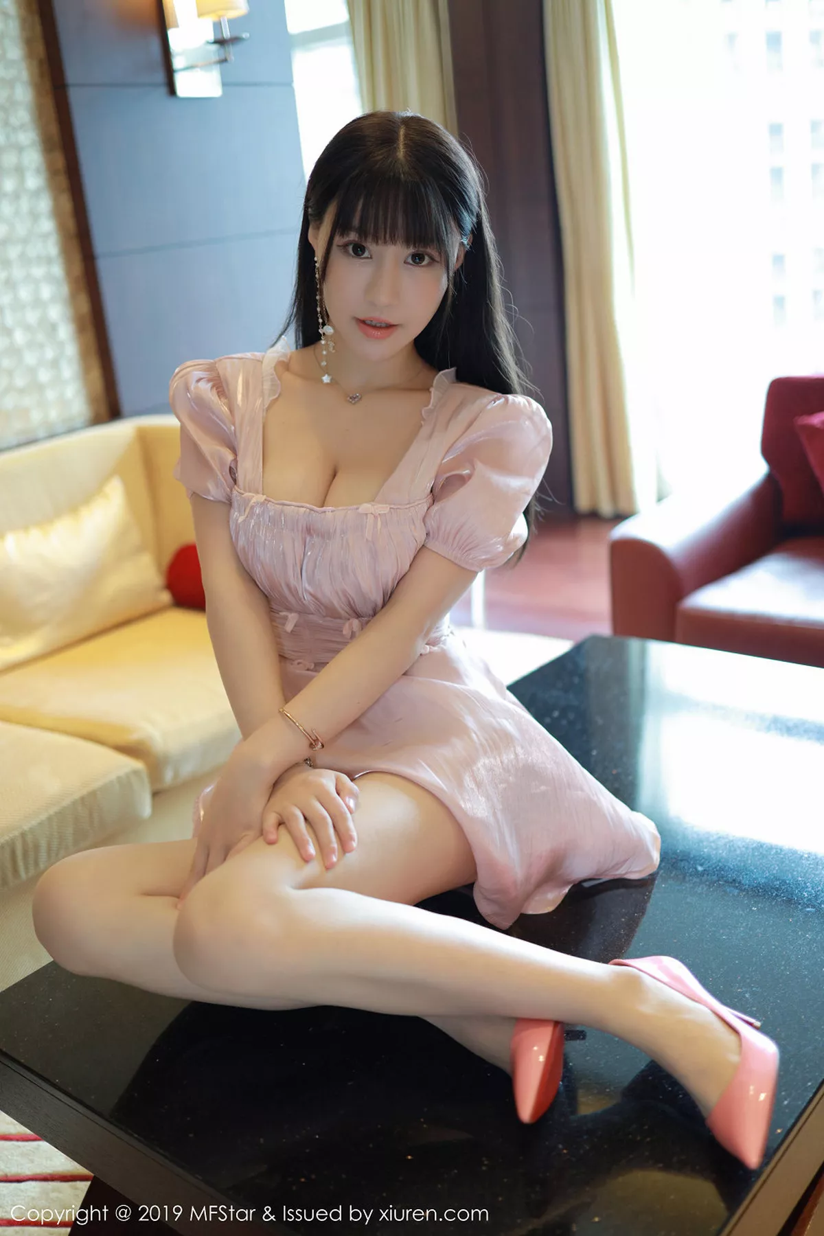 秀人集.com_[MFStar模范学院]Vol.217_女神Flower朱可儿粉色连身裙全脱秀性感内衣完美诱惑写真90P