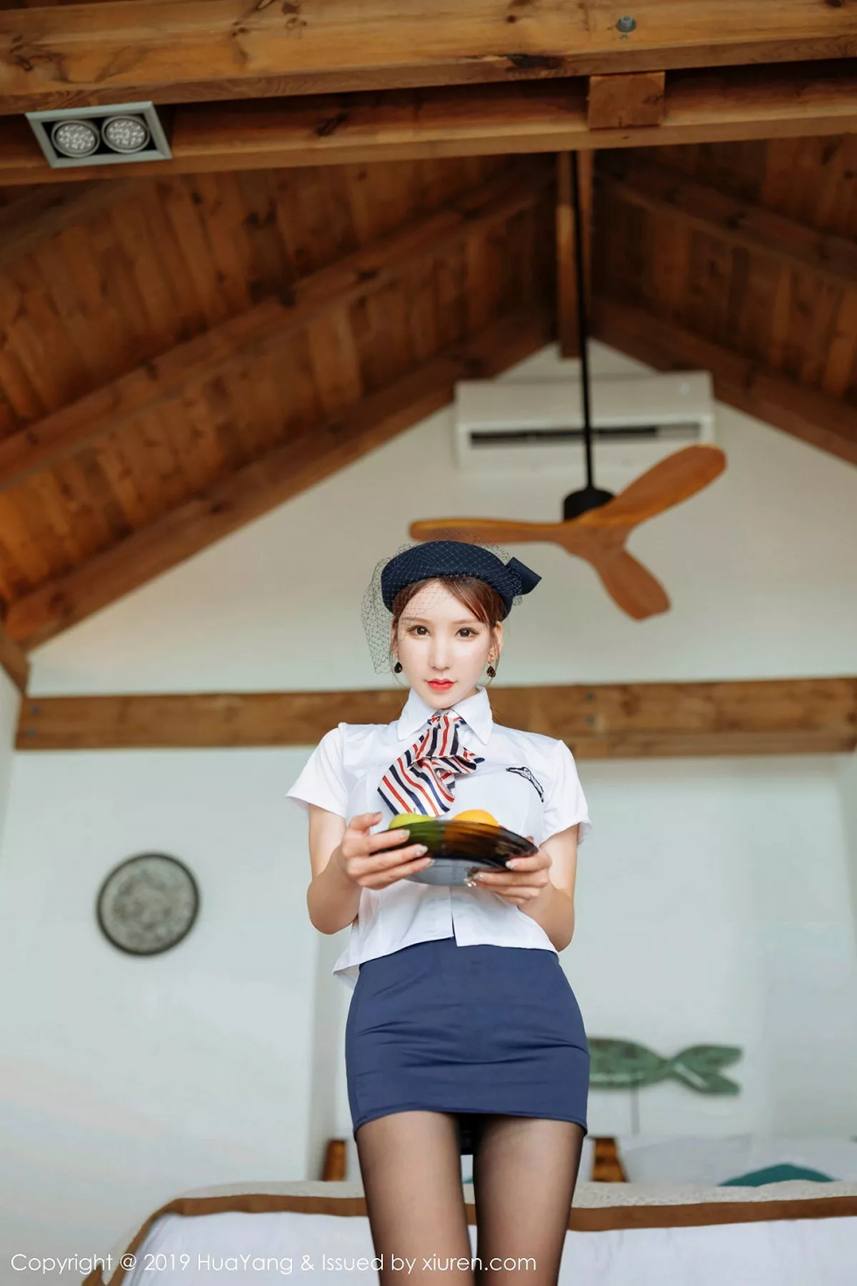 秀人集.com_[HuaYang花漾]Vol.186_女神周于希Sandy角色扮演空姐制服超薄无内黑丝完美诱惑写真61P