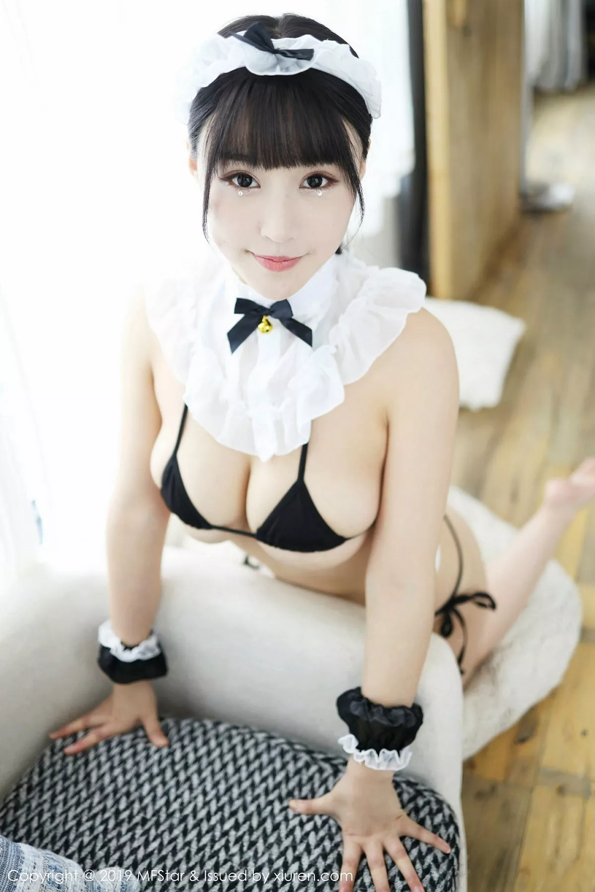 秀人集.com_[MyGirl美媛馆]Vol.408_女神Flower朱可儿大理旅拍私房性感女仆装秀豪乳极致诱惑写真49P