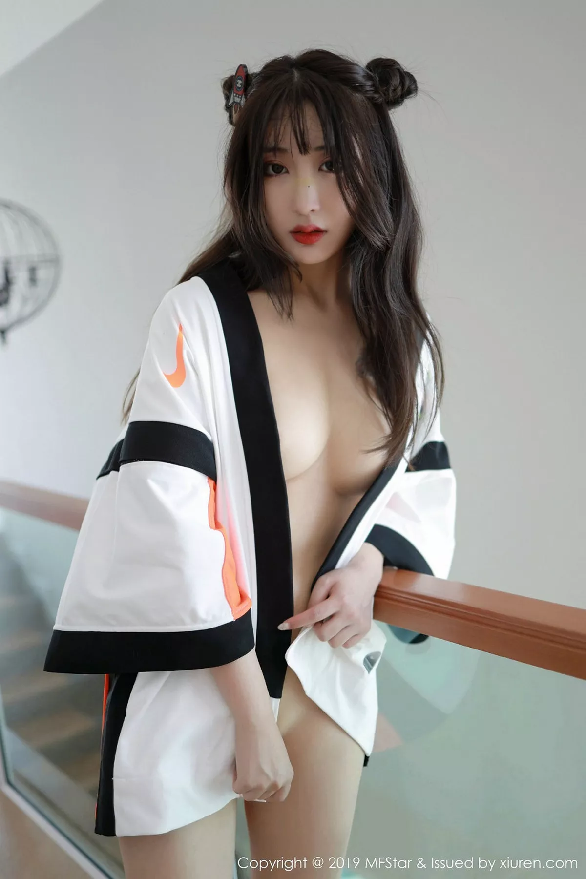 秀人集.com_[MFStar模范学院]Vol.226_嫩模Betty林子欣清迈旅拍私房真空运动服露半球诱惑写真45P