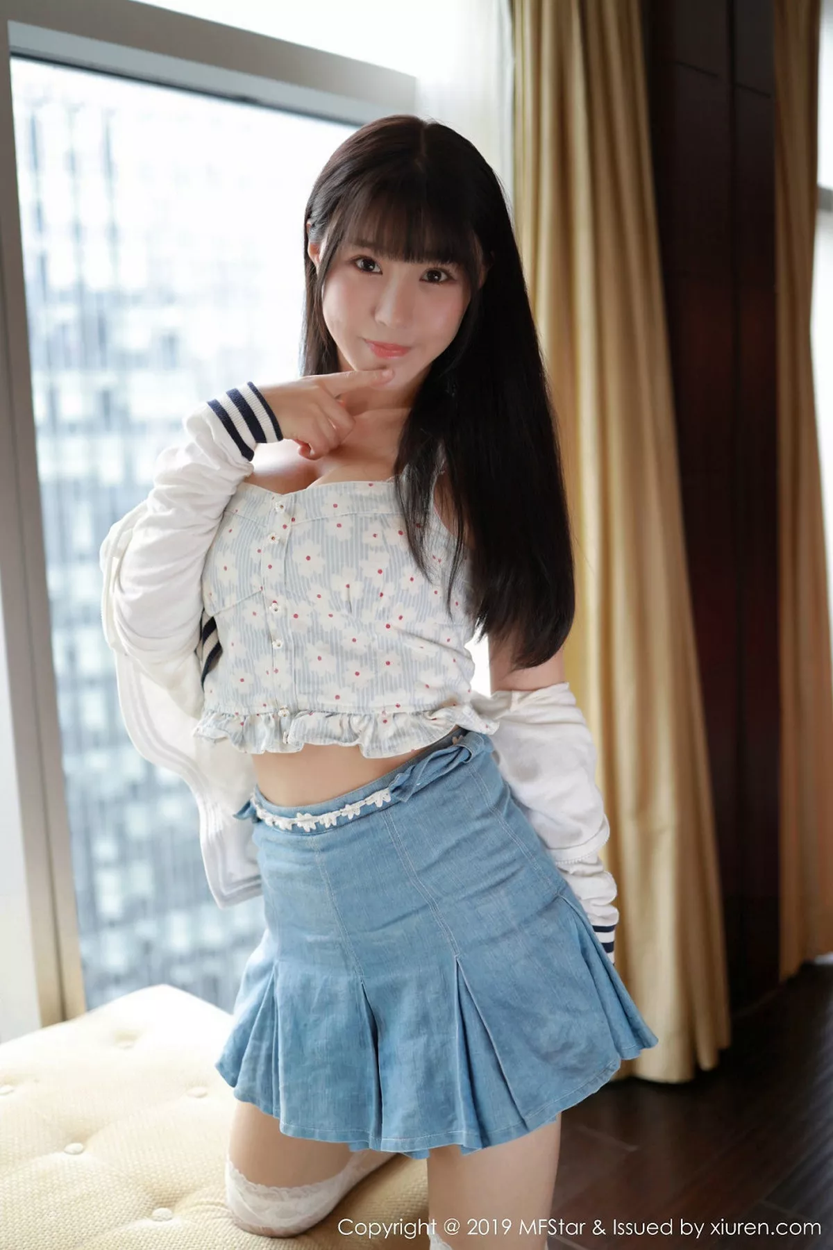 秀人集.com_[MFStar模范学院]Vol.233_女神Flower朱可儿私房半脱露粉色内衣秀豪乳诱惑写真77P