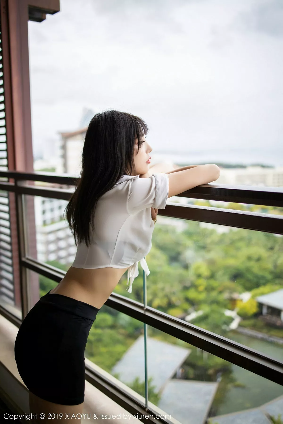 秀人集.com_[XiaoYu画语界]Vol.214_女神杨晨晨sugar心愿旅拍性感白衬衫配黑丝袜撩人诱惑写真53P
