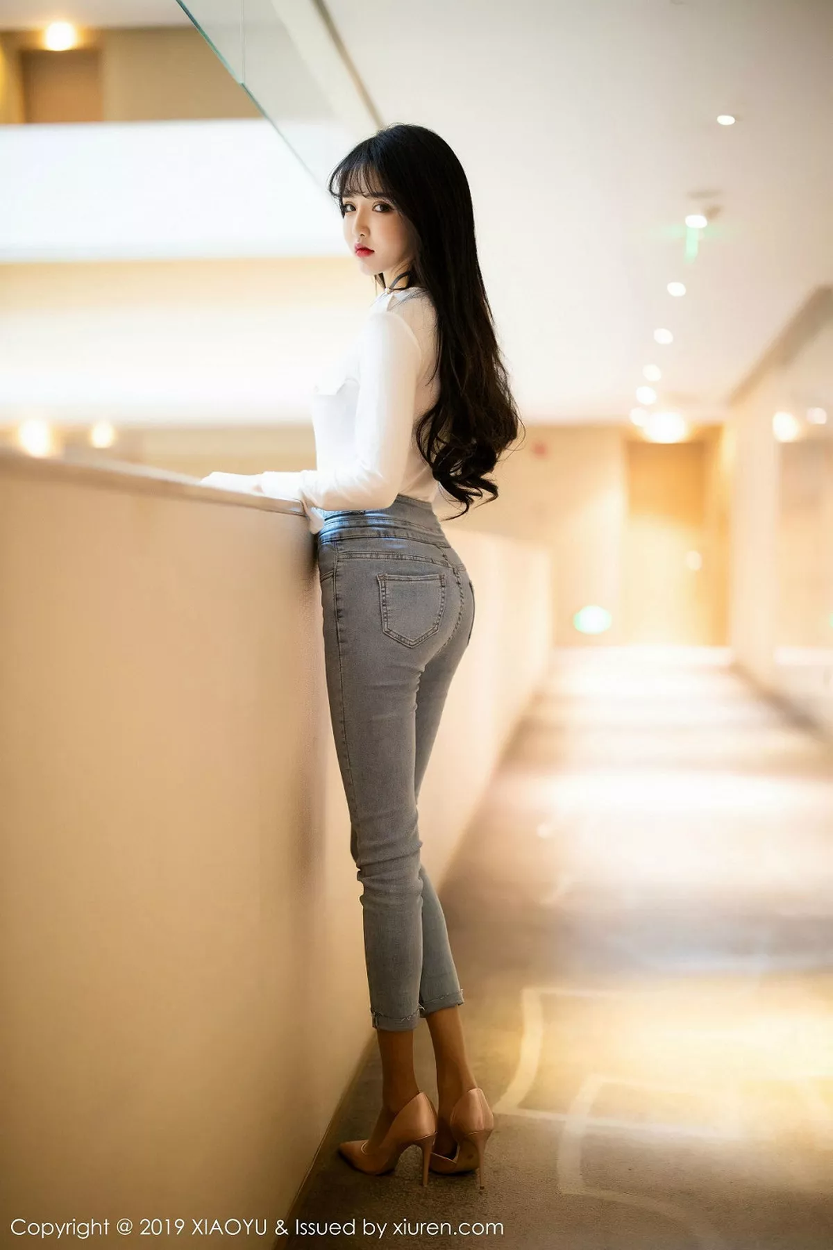秀人集.com_[XiaoYu画语界]Vol.212_嫩模Miko酱吖私房脱紧身牛仔裤露超薄肉丝撩人诱惑写真108P