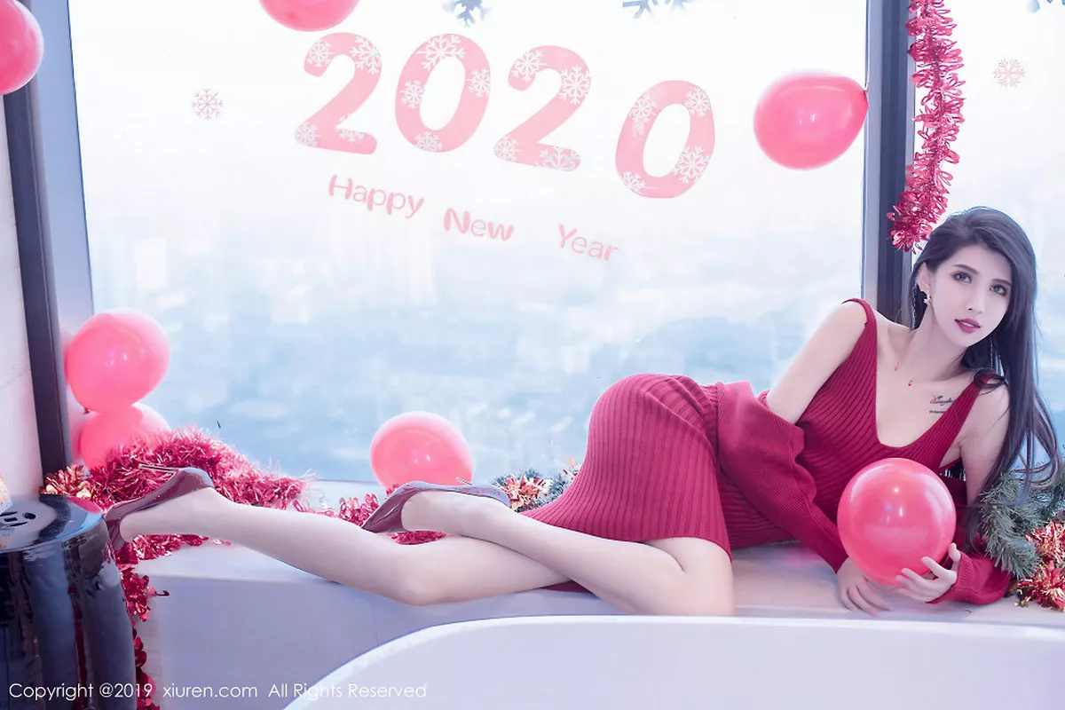 秀人集.com_[XiuRen秀人网]No.1871_高挑美女葛征Model私房圣诞新年主题红色深V圣诞女郎诱惑写真81P