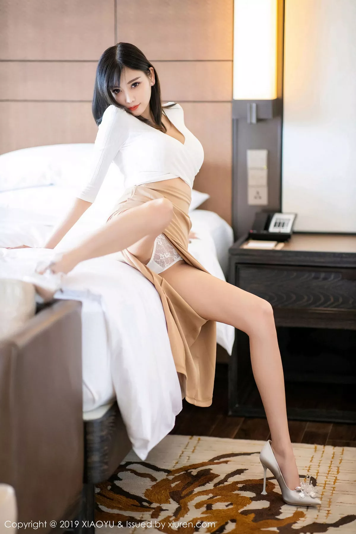 秀人集.com_[XiaoYu画语界]Vol.219_女神杨晨晨sugar心愿旅拍私房床上白色内衣完美诱惑写真61P