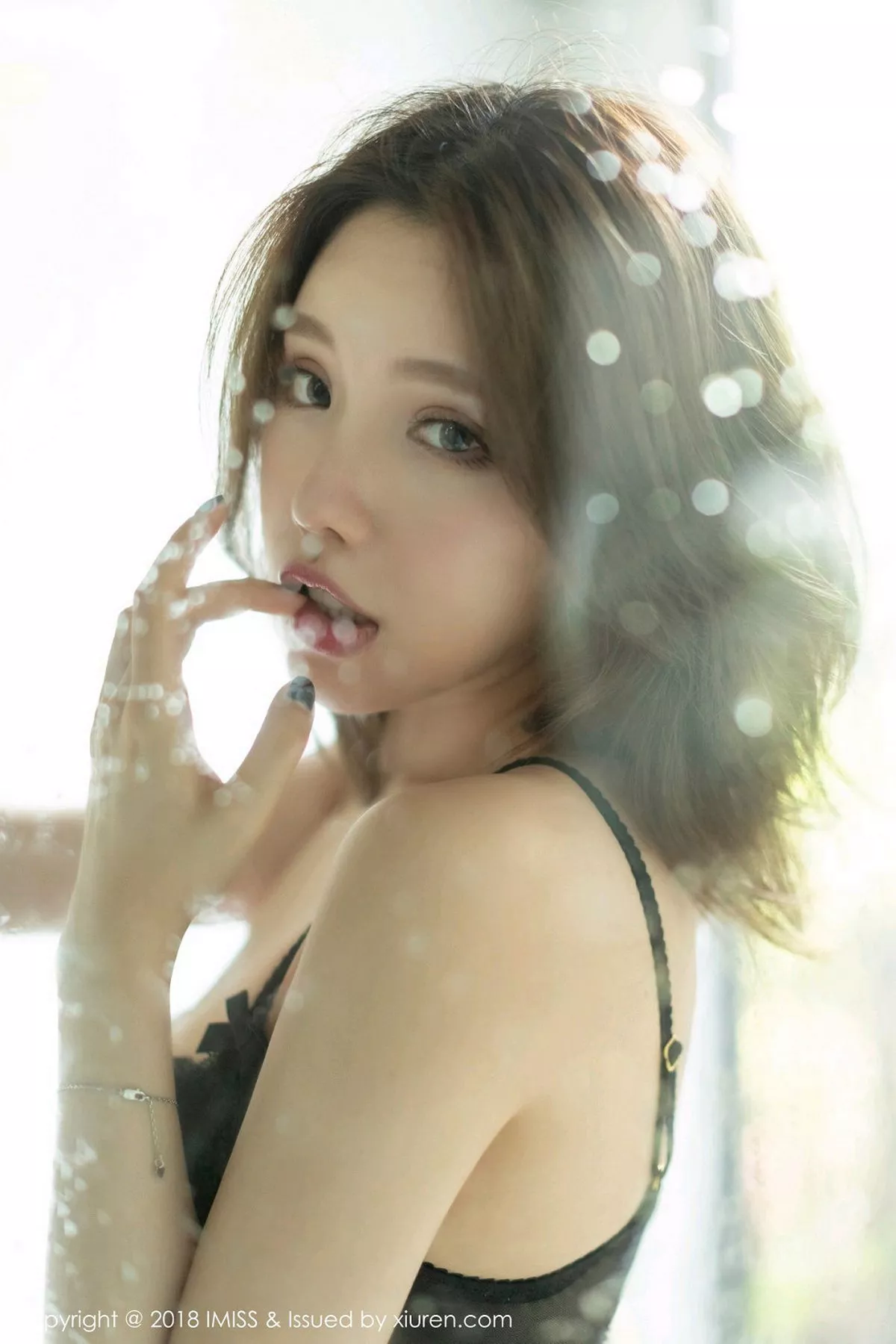 秀人集.com_[IMISS爱蜜社]Vol.303_女神黄乐然私房粉色薄纱睡衣透视秀傲人豪乳极致诱惑写真47P