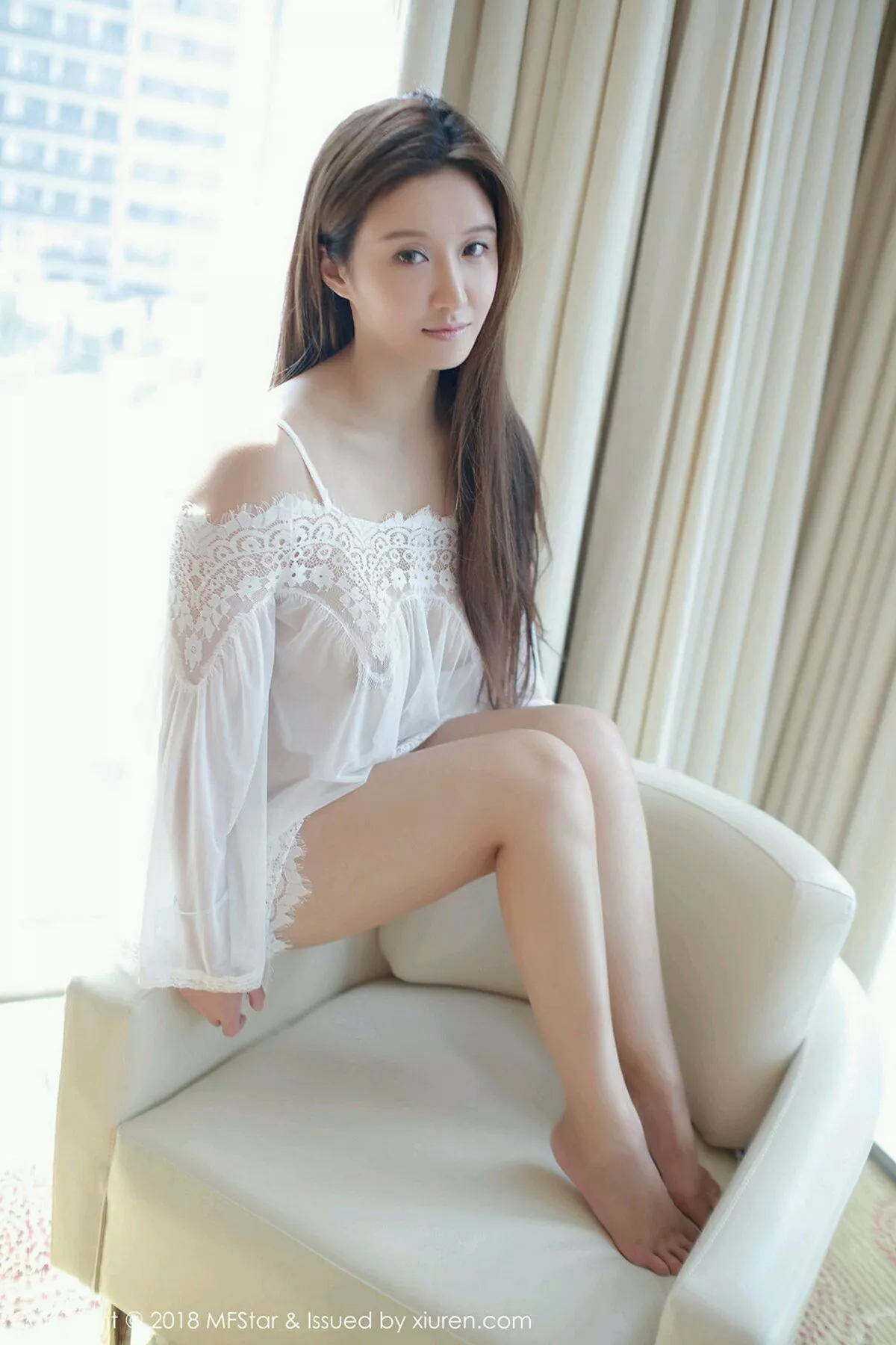 秀人集.com_[MFStar模范学院]Vol.166_运动达人Jennanni_Jen白色蕾丝薄纱睡衣透视诱惑写真33P