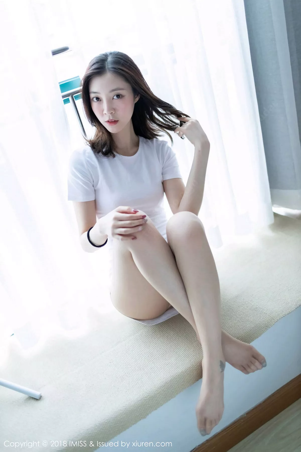 秀人集.com_[IMISS爱蜜社]Vol.308_嫩模miya米雅私房性感内衣系列秀完美身材修长美腿写真41P
