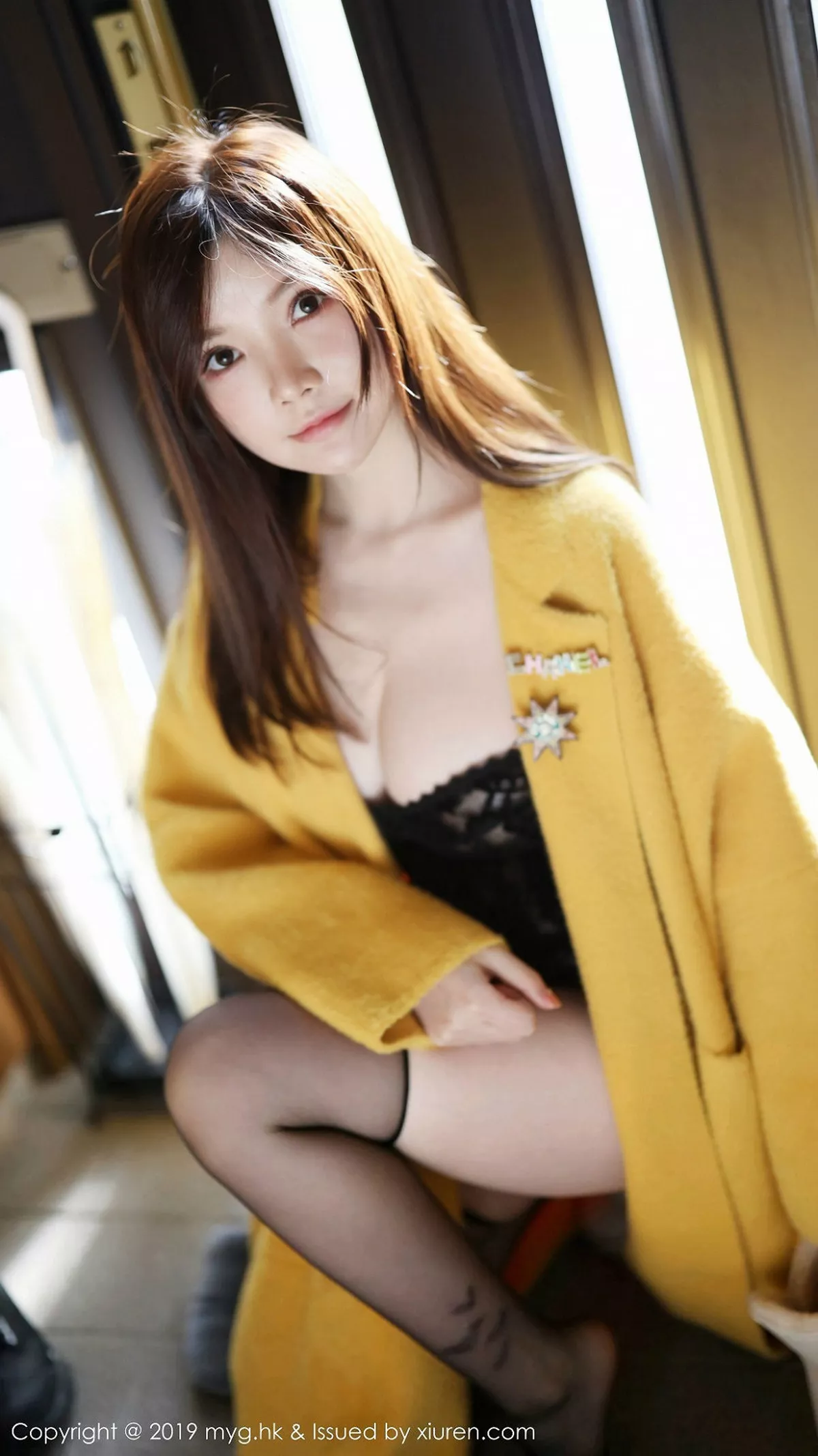 秀人集.com_[MyGirl美媛馆]Vol.418_嫩模糯美子北海道旅拍私房黑色蕾丝内衣秀傲人豪乳诱惑写真80P