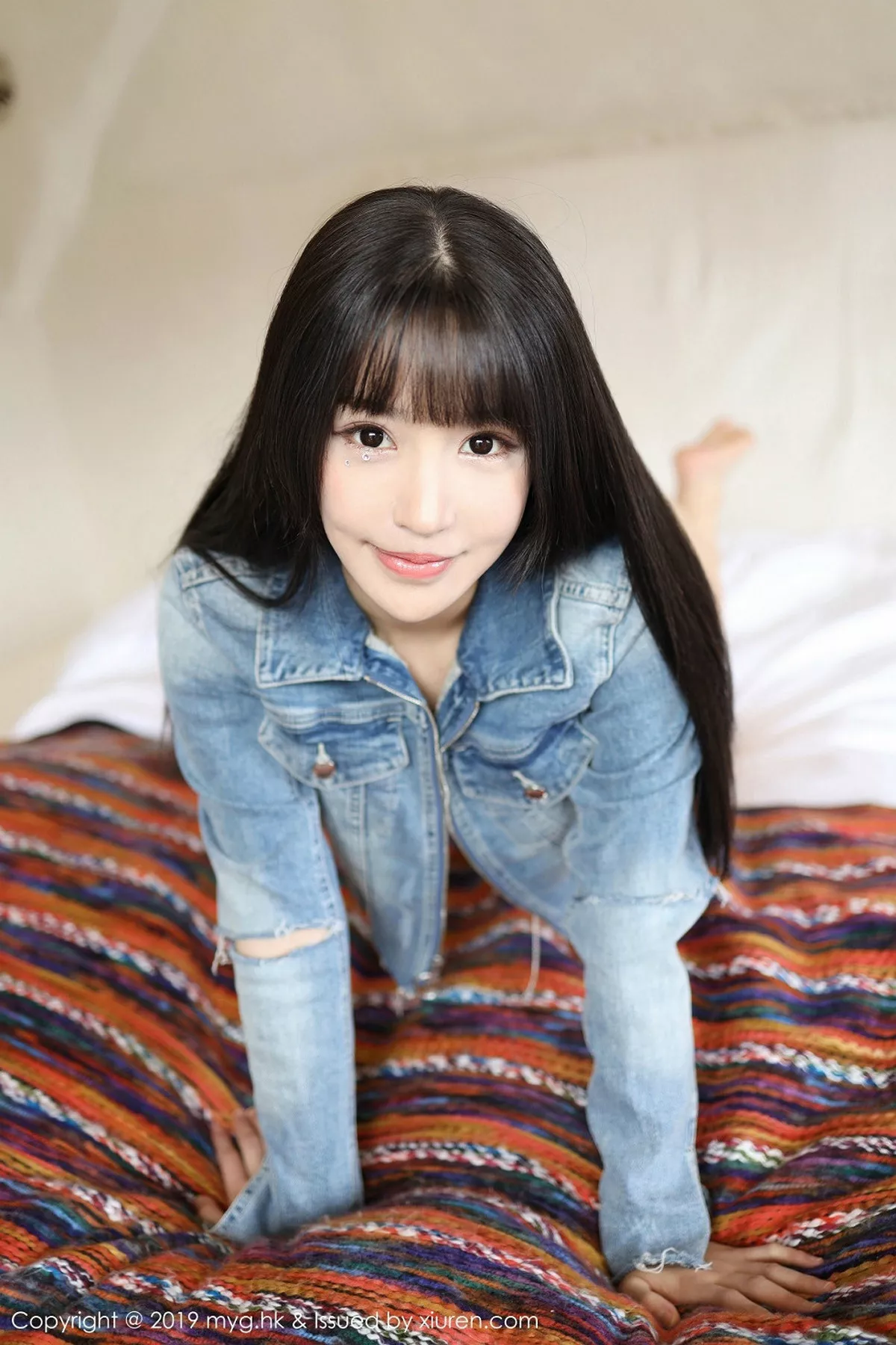 秀人集.com_[MyGirl美媛馆]Vol.419_性感女神Flower朱可儿大理旅拍露豪乳血滴子遮点诱惑写真40P