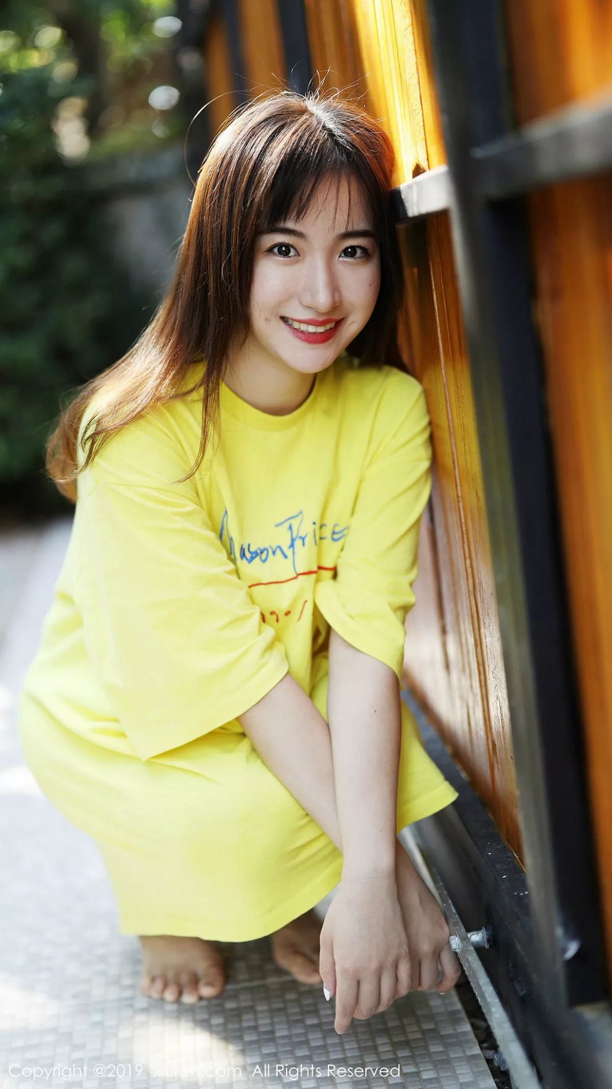 秀人集.com_[XiuRen秀人网]No.1892_嫩模艺儿拿铁泰国旅拍室外小清新主题蕾丝短裙迷人诱惑写真55P