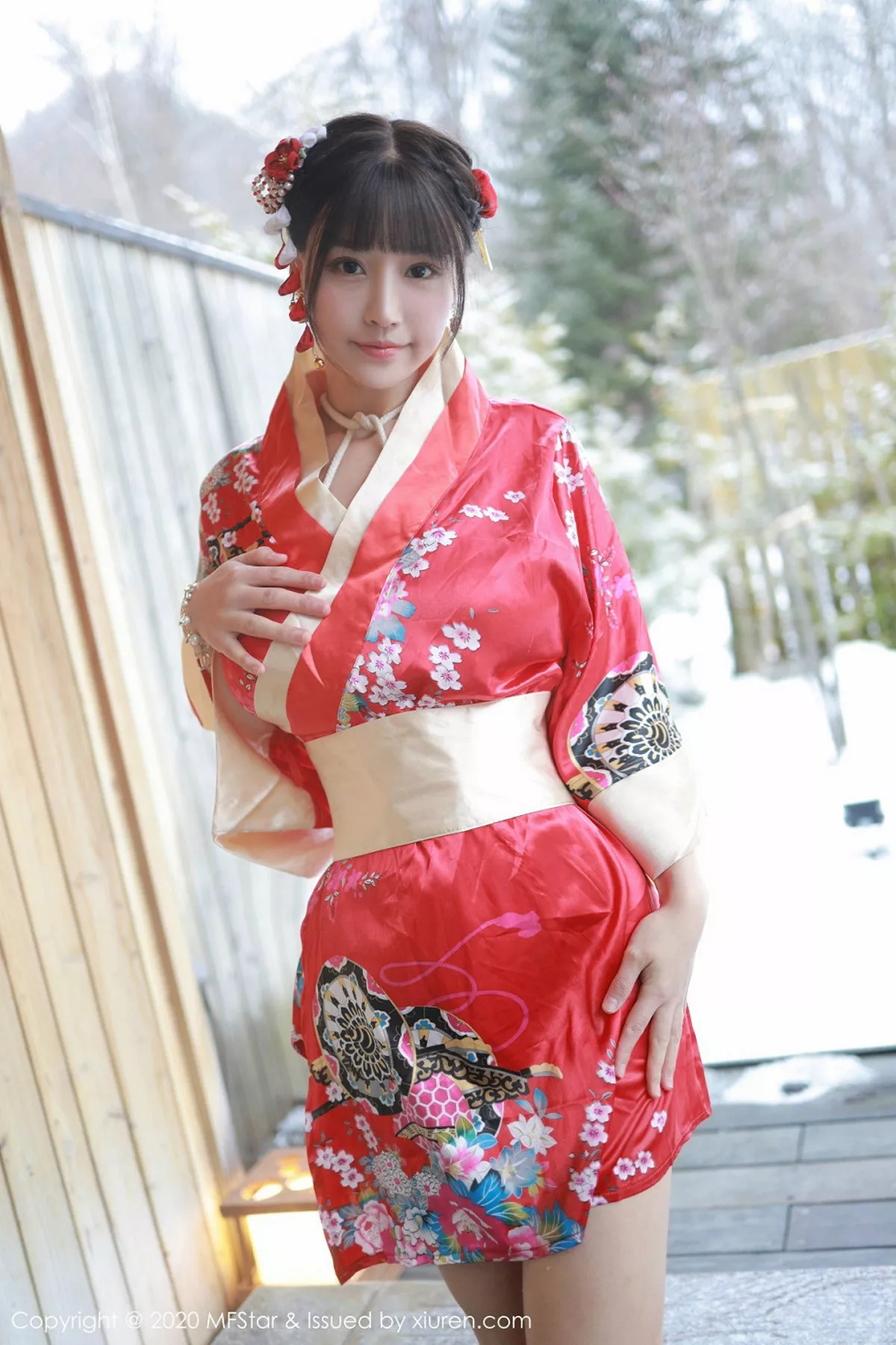 秀人集.com_[MFStar模范学院]Vol.249_女神朱可儿Flower日本旅拍温泉里全裸捆绑艺激情诱惑写真60P