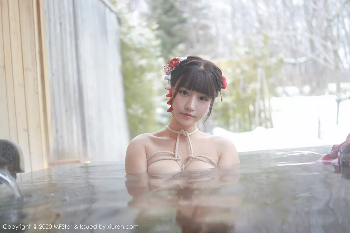 秀人集.com_[MFStar模范学院]Vol.249_女神朱可儿Flower日本旅拍温泉里全裸捆绑艺激情诱惑写真60P