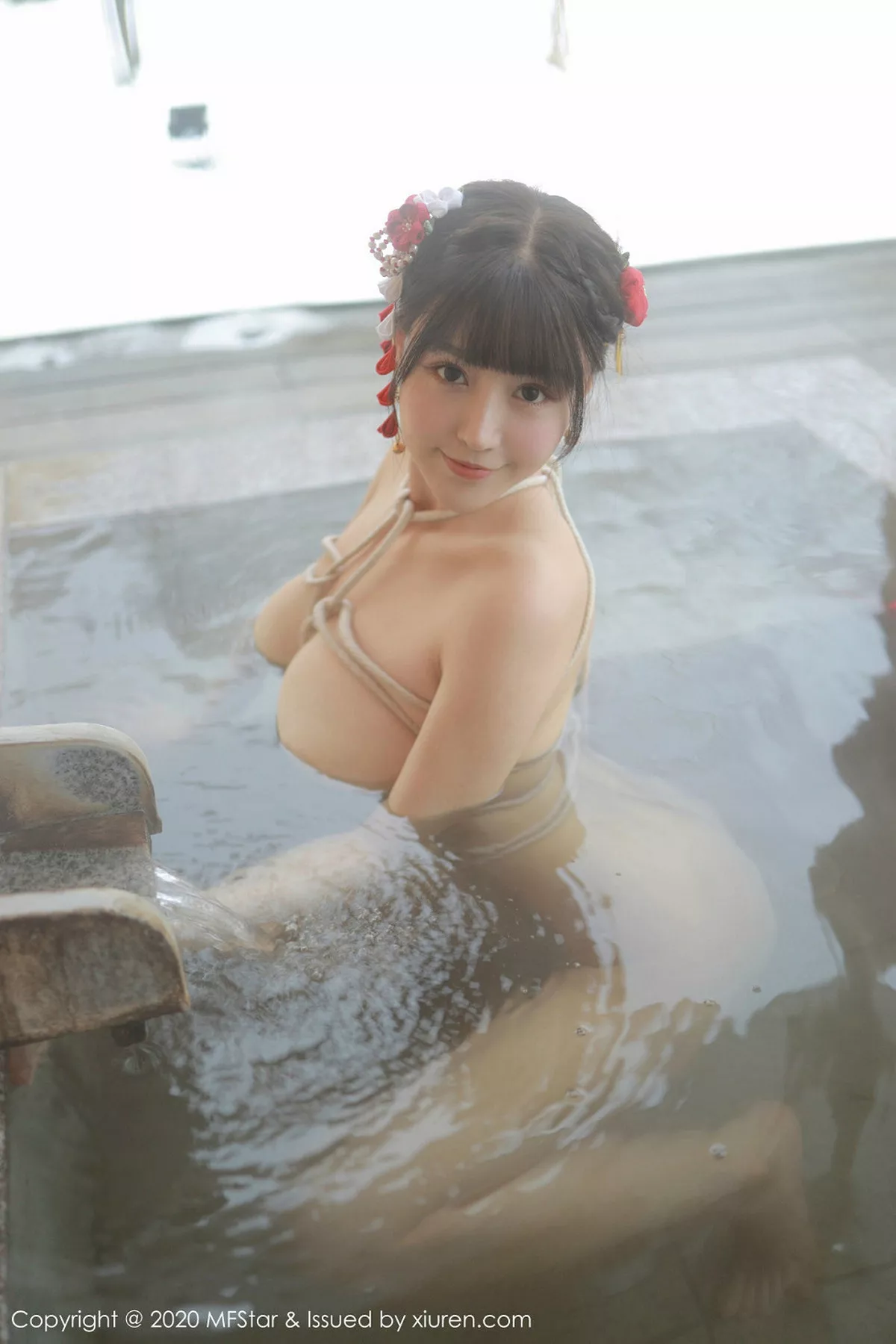 秀人集.com_[MFStar模范学院]Vol.249_女神朱可儿Flower日本旅拍温泉里全裸捆绑艺激情诱惑写真60P