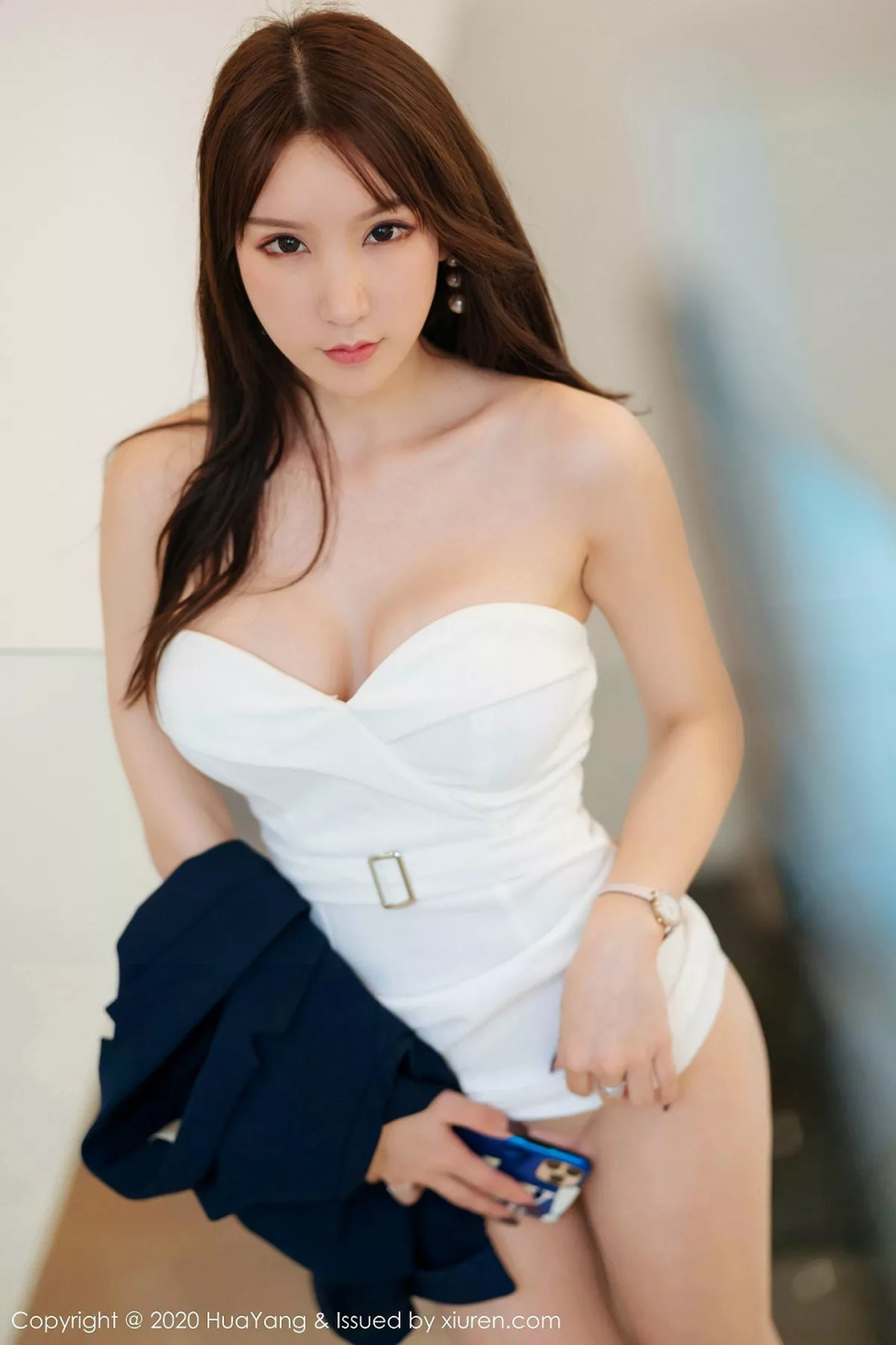 秀人集.com_[HuaYang花漾]Vol.207_女神周于希Sandy普吉岛旅拍秘书装全脱露无内肉丝惹火诱惑写真91P