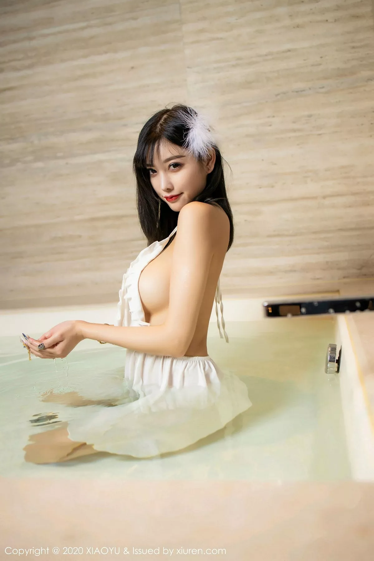 秀人集.com_[XiaoYu画语界]Vol.234_女神杨晨晨海南心愿旅拍温泉里性感吊裙湿身撩人诱惑写真64P