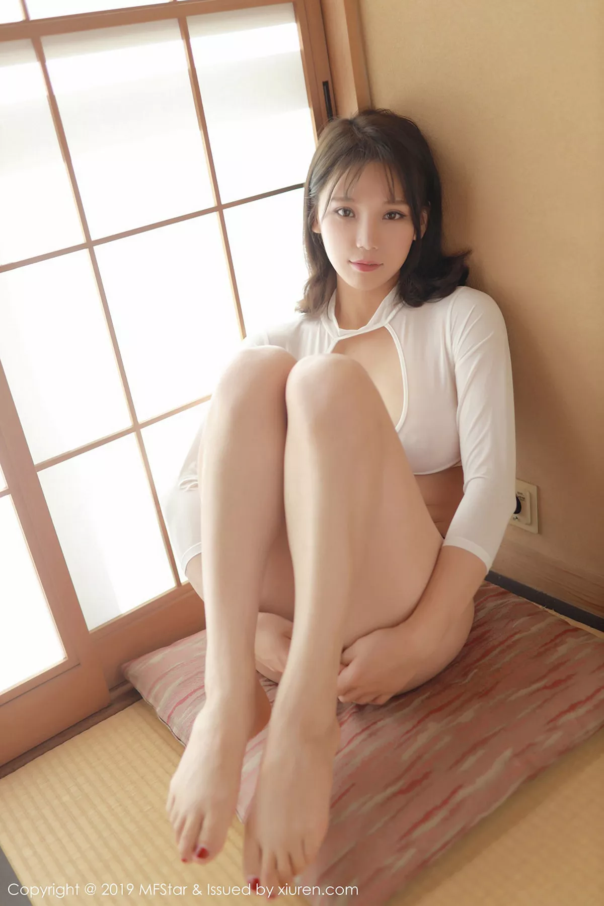秀人集.com_[MFStar模范学院]Vol.173_女神李可可日本旅拍透视雪纺深V露白嫩豪乳极致诱惑写真50P