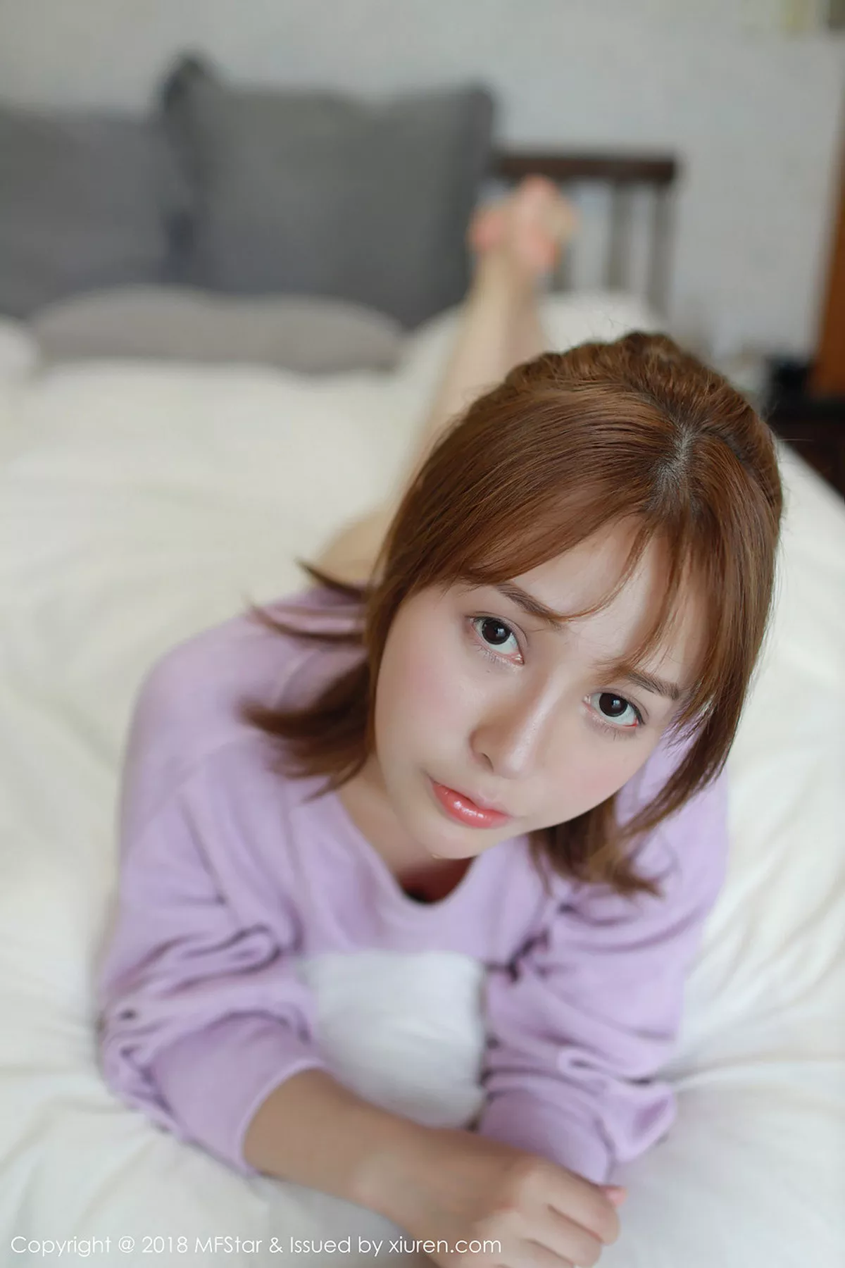 秀人集.com_[MFStar模范学院]Vol.170_嫩模Evelyn艾莉日本旅拍真空紫色毛衣美乳激凸诱惑写真41P