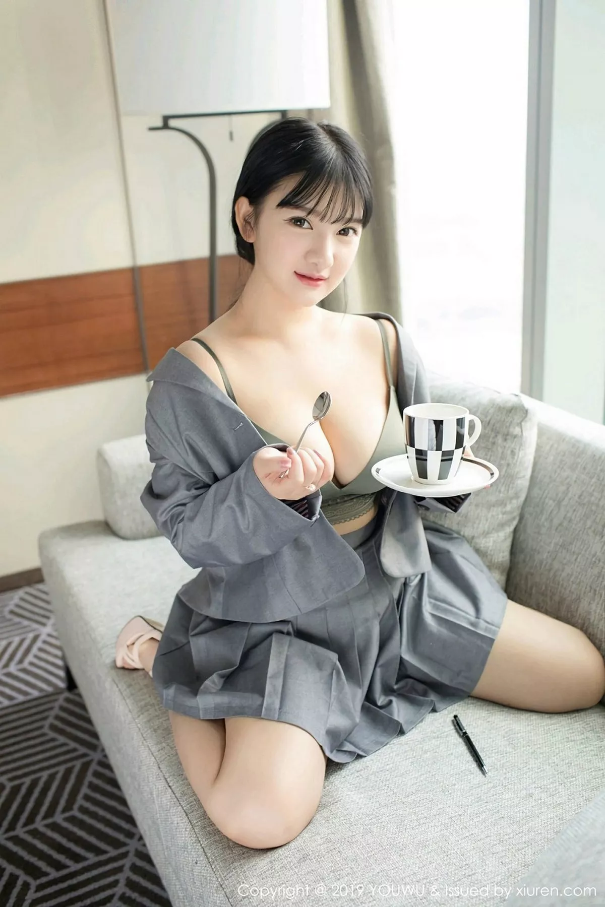 秀人集.com_[YouWu尤物馆]Vol.138_巨乳嫩模小尤奈私房黑色高叉连体内衣秀傲人豪乳诱惑写真59P