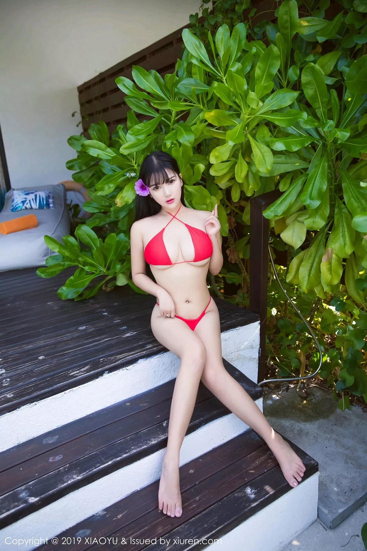 秀人集.com_[XiaoYu画语界]Vol.029_嫩模小尤奈马尔代夫旅拍泳池里红色比基尼秀豪乳诱惑写真52P