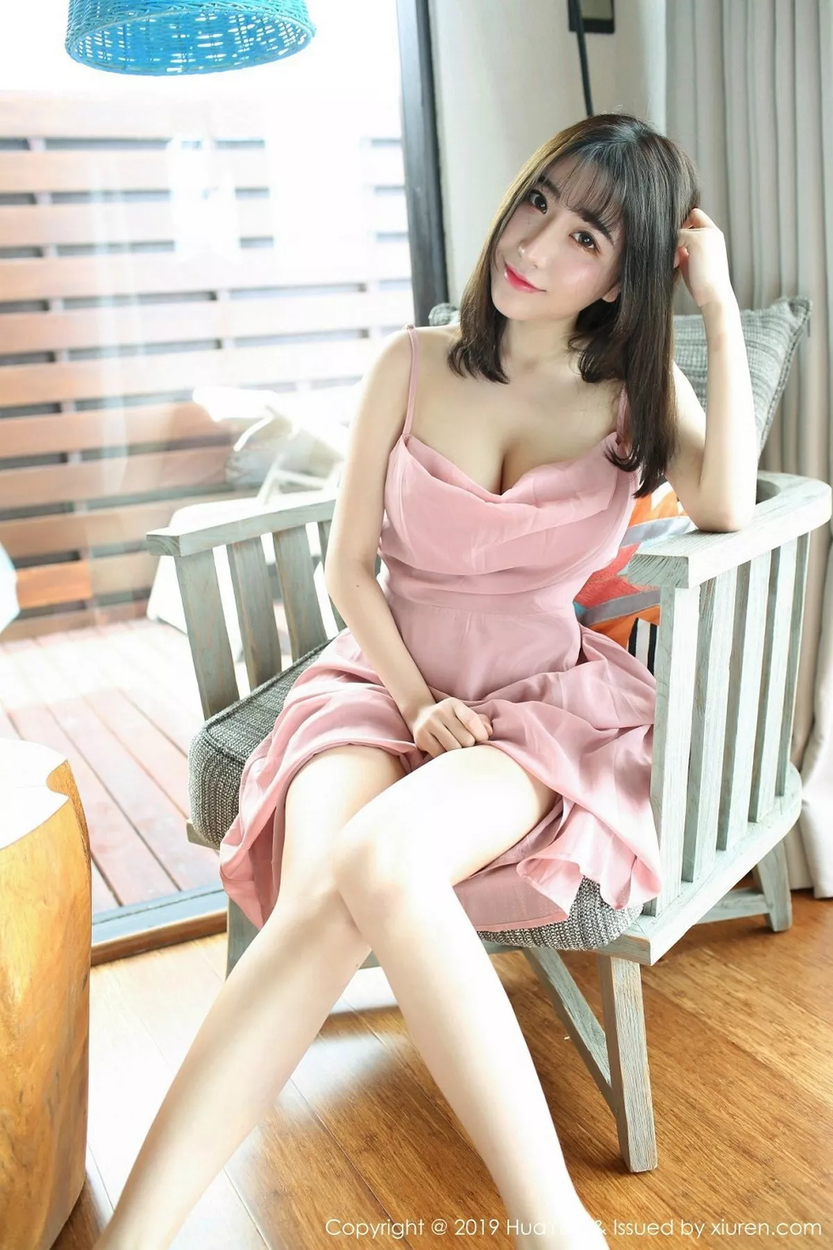 秀人集.com_[HuaYan花の颜]Vol.062_嫩模绯月樱-Cherry粉色吊带连身裙露丁字裤翘臀诱惑写真51P