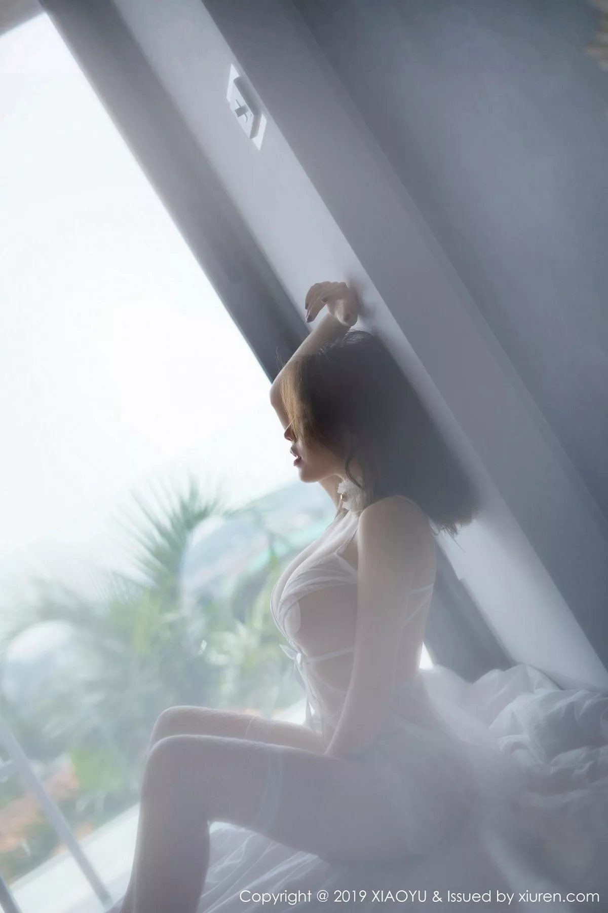秀人集.com_[XiaoYu画语界]Vol.047_女神黄乐然普吉岛旅拍白色蕾丝薄纱秀完美身材诱惑写真60P