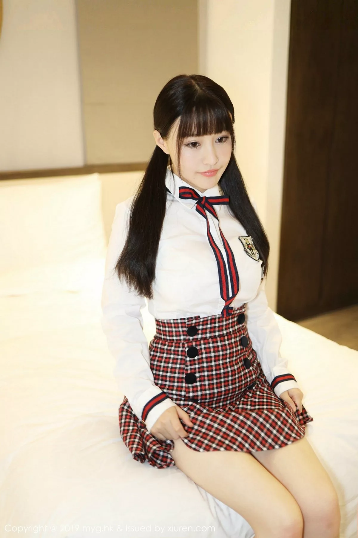 秀人集.com_[MyGirl美媛馆]Vol.355_嫩模Flower朱可儿学生装放学剧情私房床上撩人诱惑写真81P