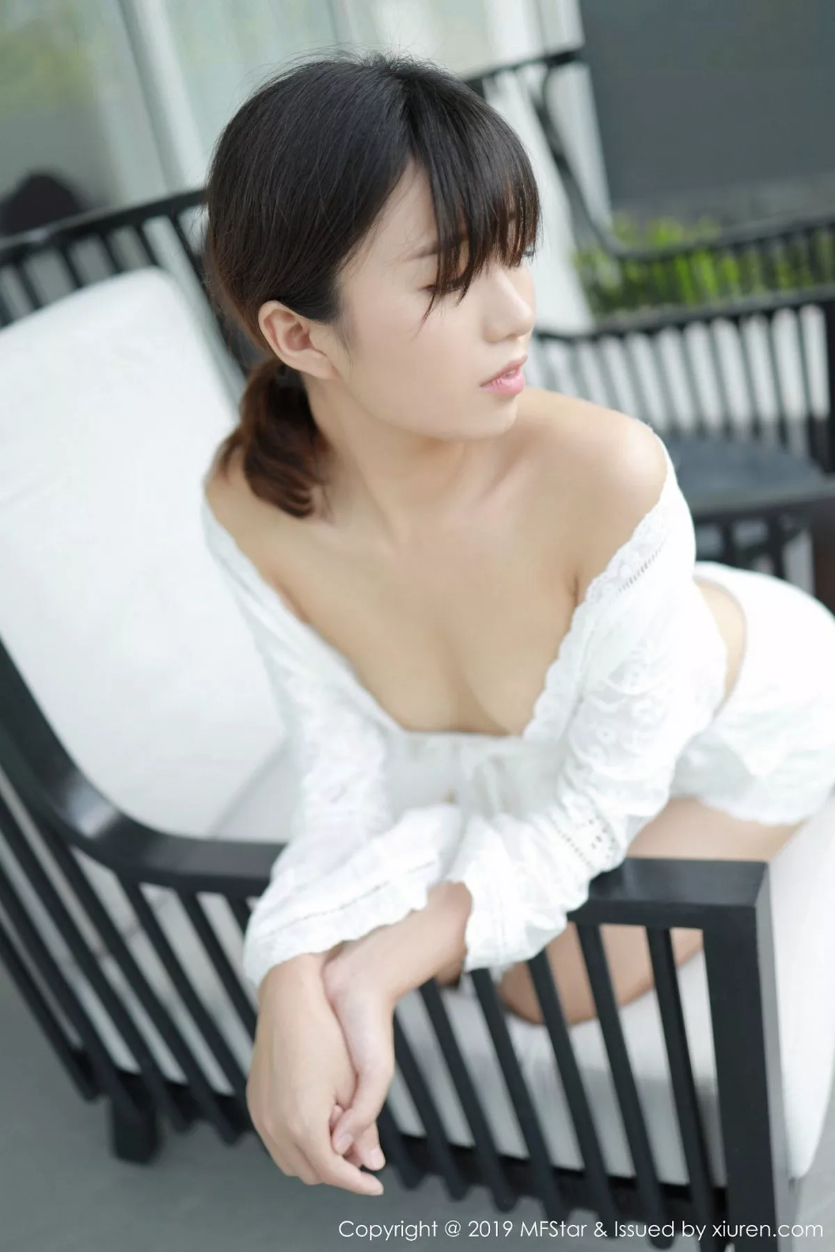 秀人集.com_[MFStar模范学院]Vol.192_嫩模仓井优香越南旅拍户外白色真空睡衣惹火诱惑写真40P