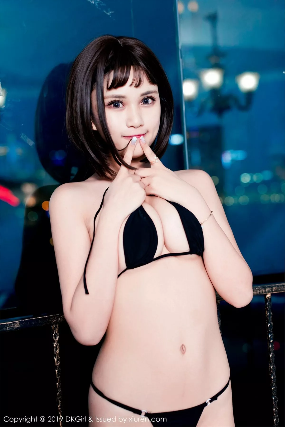 秀人集.com_[DKGirl御女郎]Vol.100_嫩模萌宝儿BoA私房黑白诱人内衣美轮美奂秀豪乳诱惑写真50P