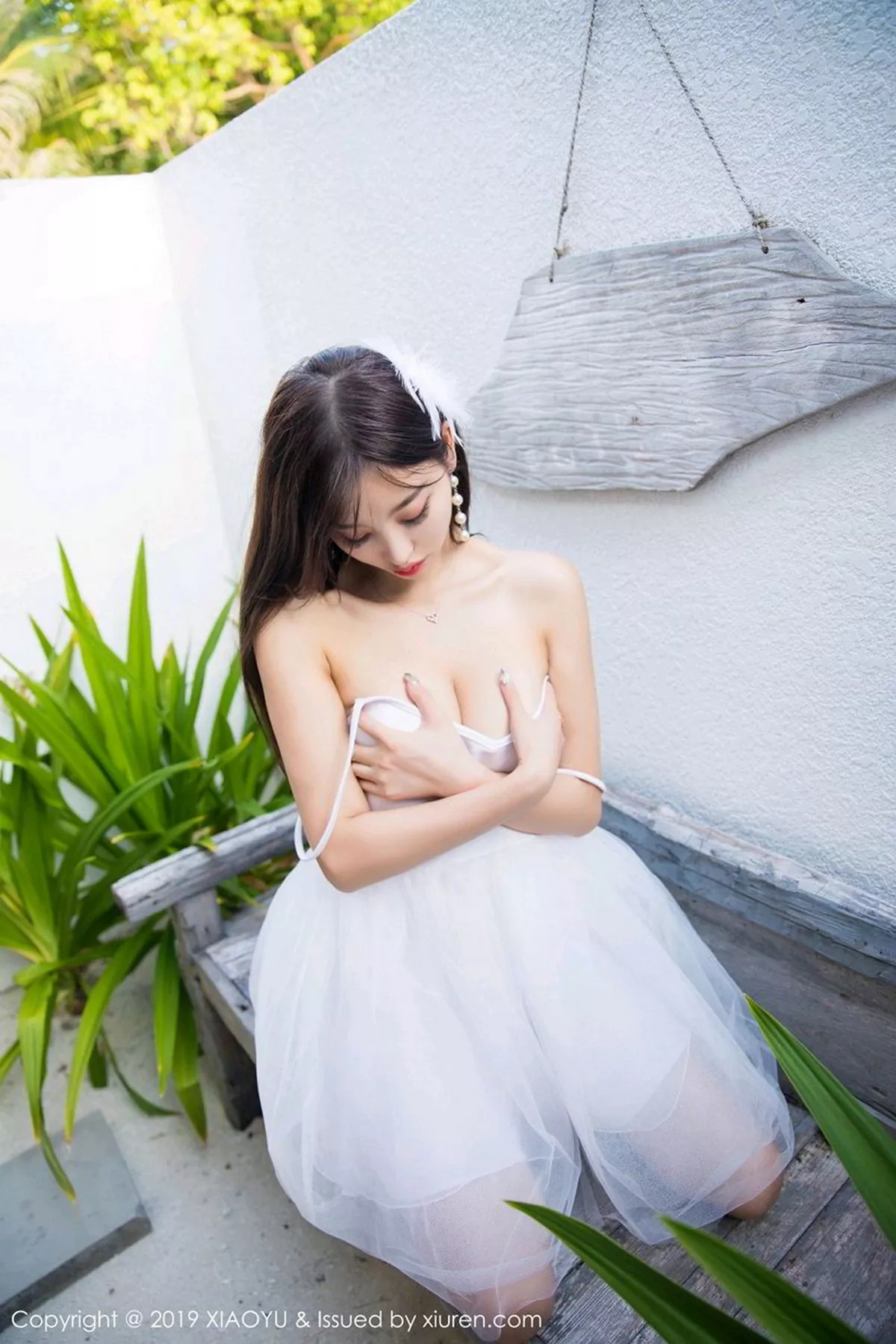 秀人集.com_[XiaoYu画语界]Vol.099_女神杨晨晨sugar马尔代夫旅拍白色薄纱吊裙唯美诱惑写真55P