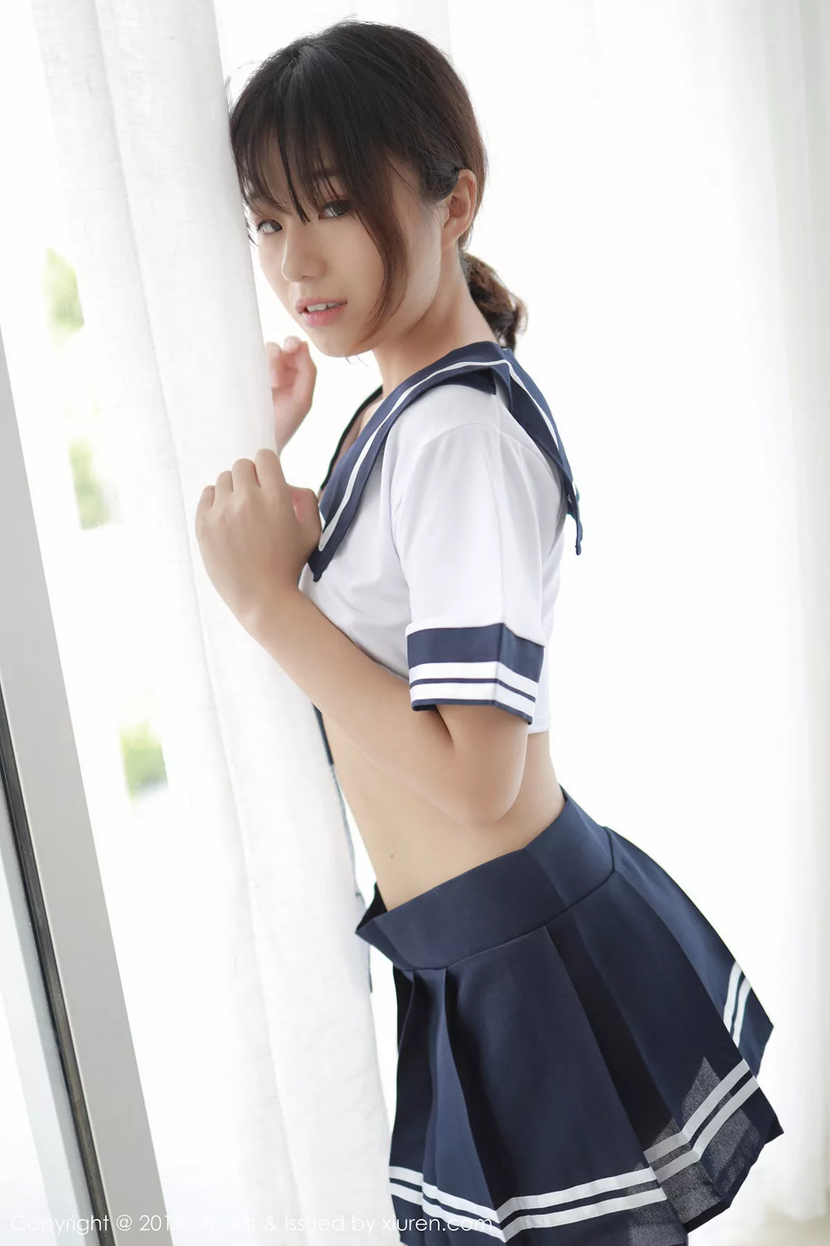 秀人集.com_[MFStar模范学院]Vol.198_嫩模仓井优香越南旅拍性感JK制服秀完美身材写真42P
