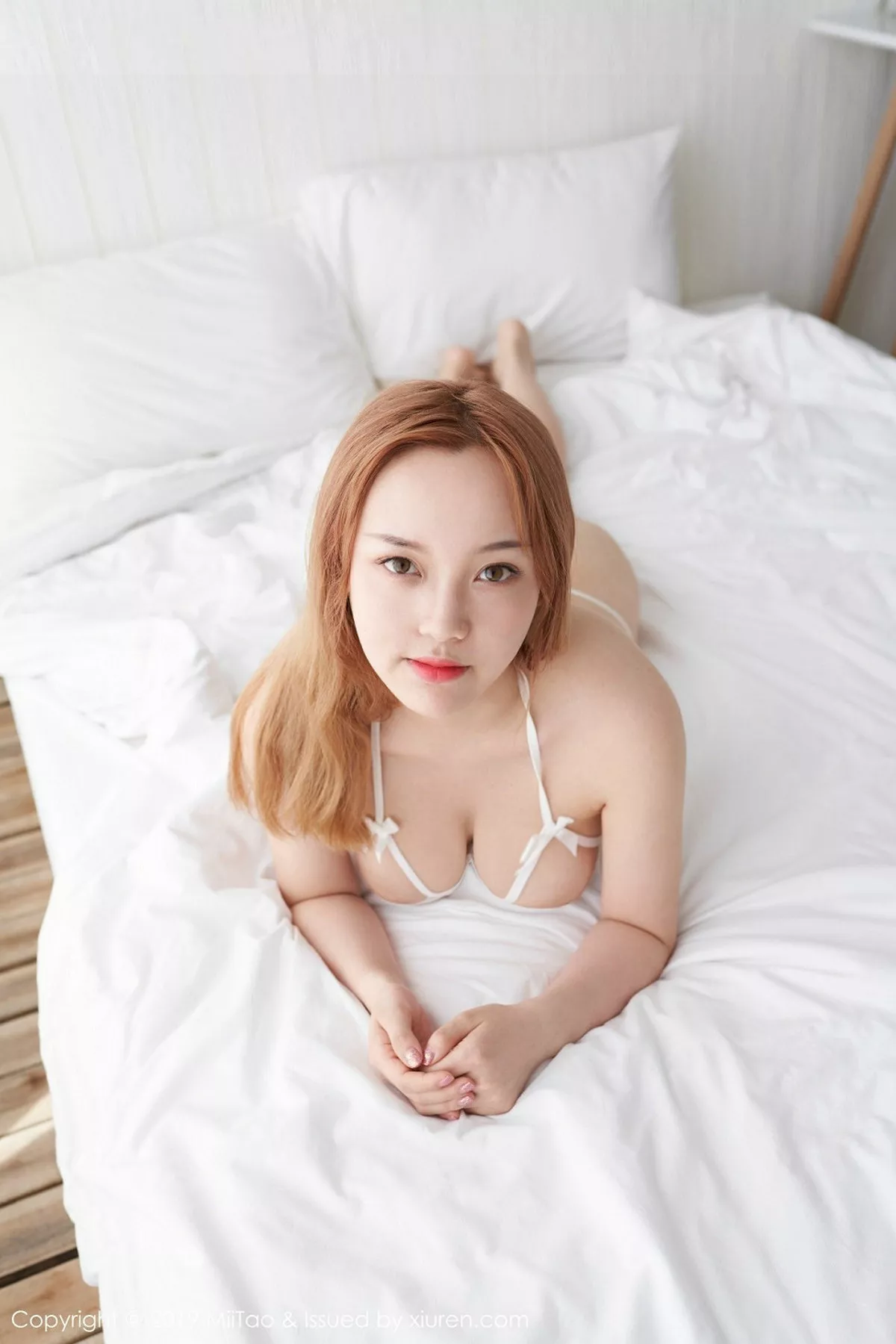 秀人集.com_[MiiTao蜜桃社]Vol.129_新人唯唯私房内衣配丁字裤全脱露豪乳翘臀极致诱惑写真49P