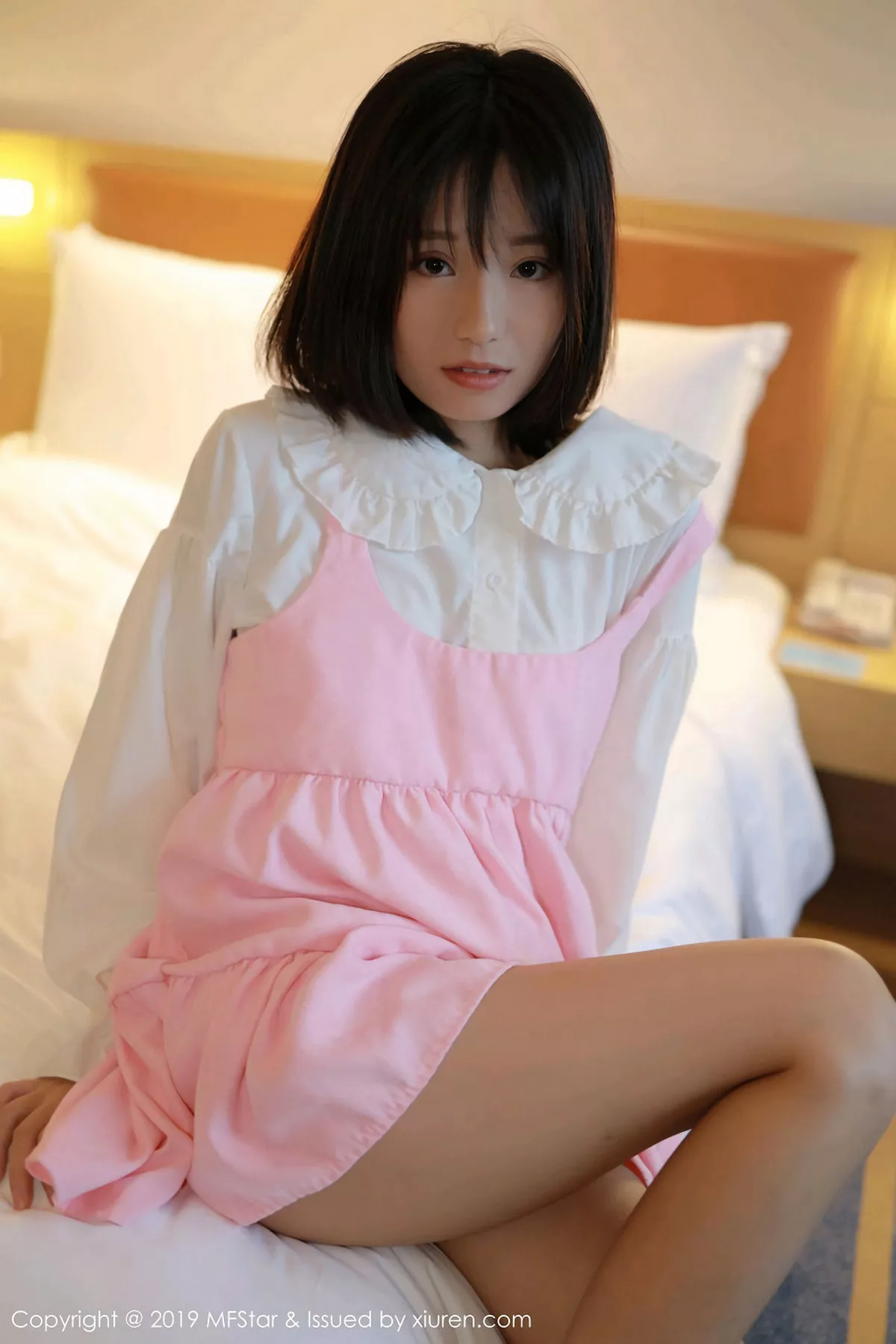 秀人集.com_[MFStar模范学院]Vol.203_嫩模仓井优香居家床上脱性感白衬衣大尺度全裸惹火诱惑写真66P