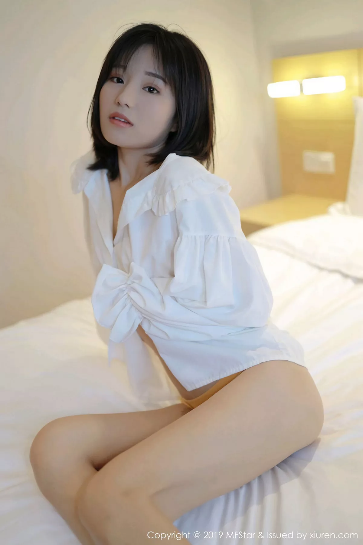 秀人集.com_[MFStar模范学院]Vol.203_嫩模仓井优香居家床上脱性感白衬衣大尺度全裸惹火诱惑写真66P