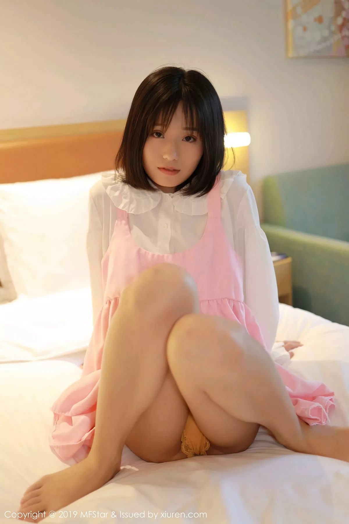 秀人集.com_[MFStar模范学院]Vol.203_嫩模仓井优香居家床上脱性感白衬衣大尺度全裸惹火诱惑写真66P