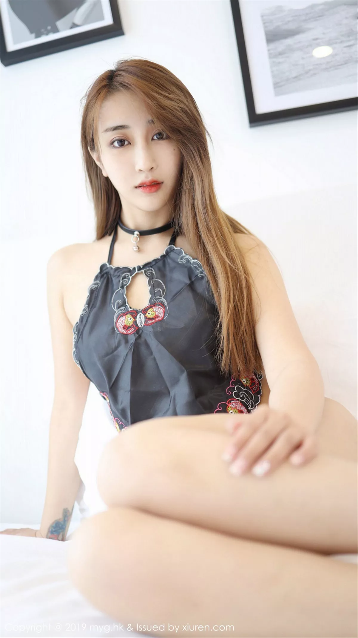 秀人集.com_[MyGirl美媛馆]Vol.377_嫩模奈美nana私房古典韵味肚兜配情趣丁字裤惹火诱惑写真44P