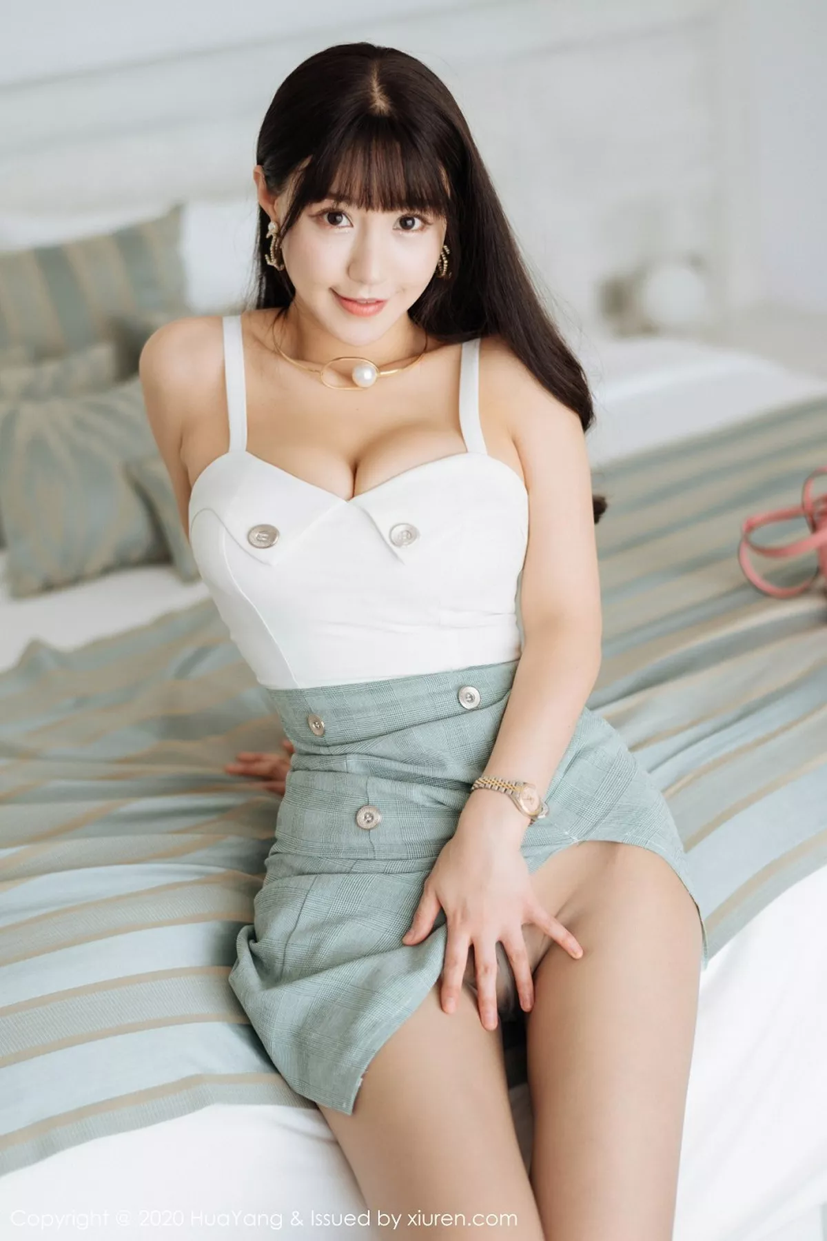 秀人集.com_[HuaYang花漾]Vol.226_嫩模朱可儿普吉岛旅拍性感内衣秀豪乳无内肉丝惹火诱惑写真52P