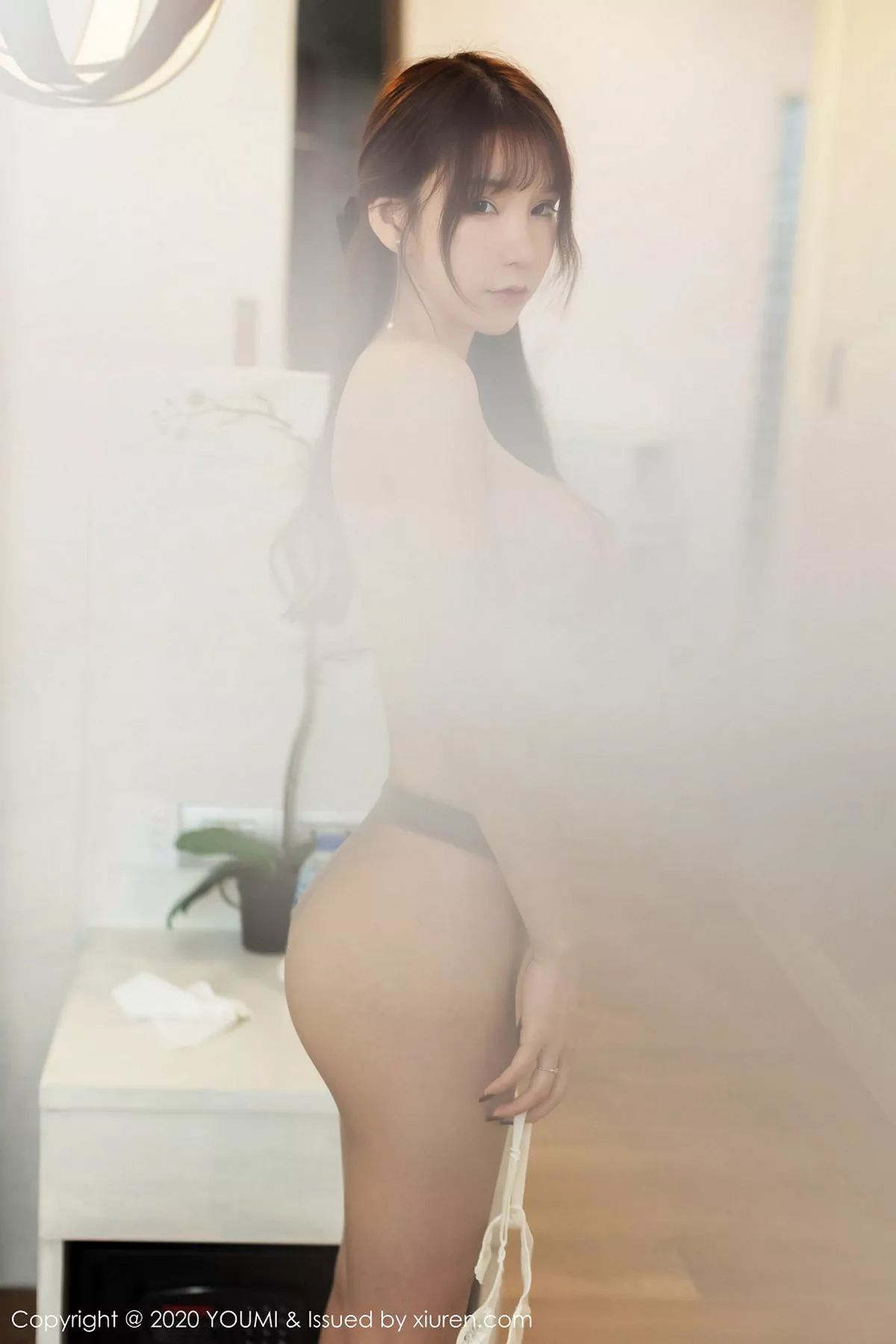 秀人集.com_[YouMi尤蜜荟]Vol.414_女神周于希Sandy普吉岛旅拍私房撩裙露无内肉丝诱惑写真61P
